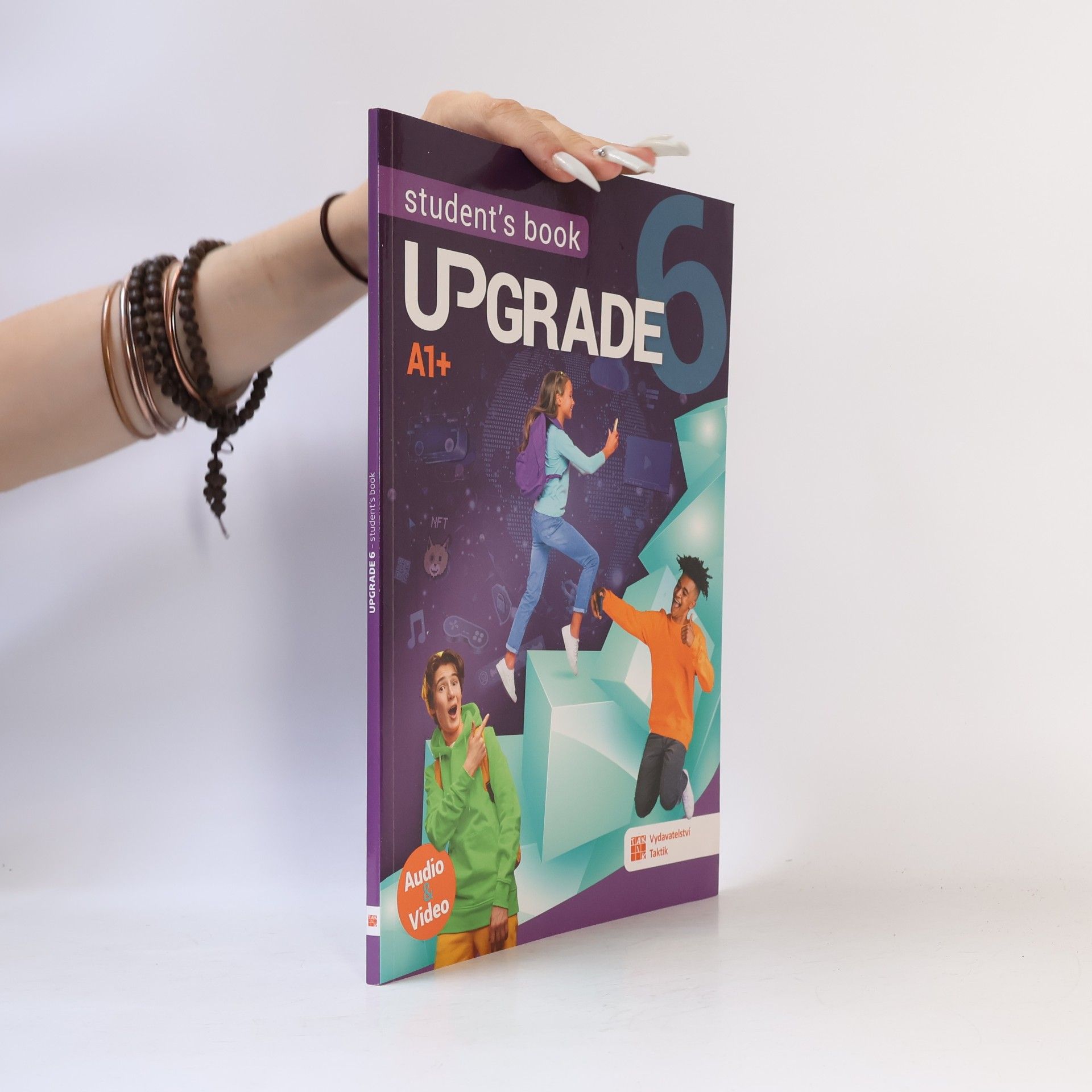 Kolektiv autorů Upgrade 6 - Student´s book A1+