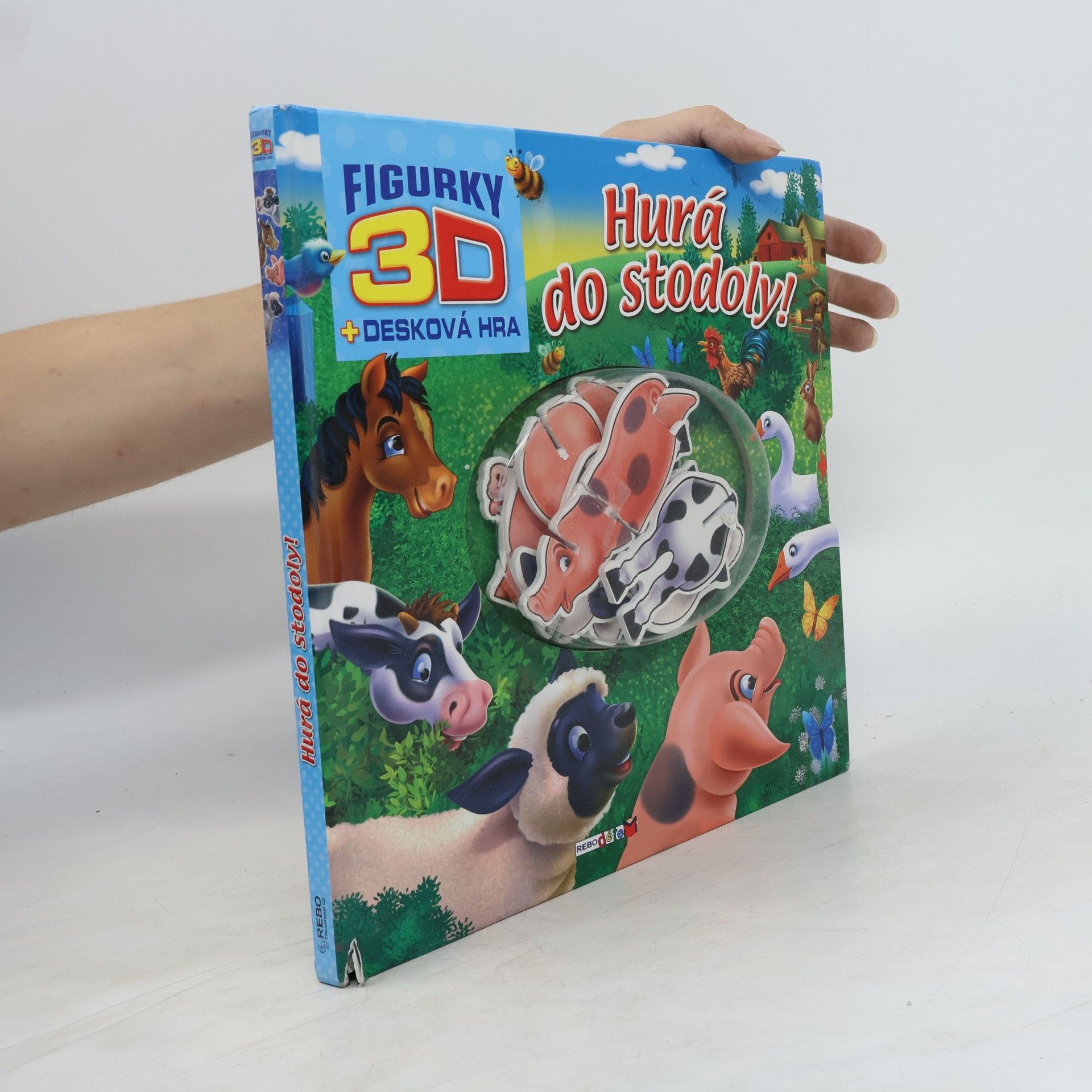 Paul Morton Hurá do stodoly! : figurky 3D + desková hra