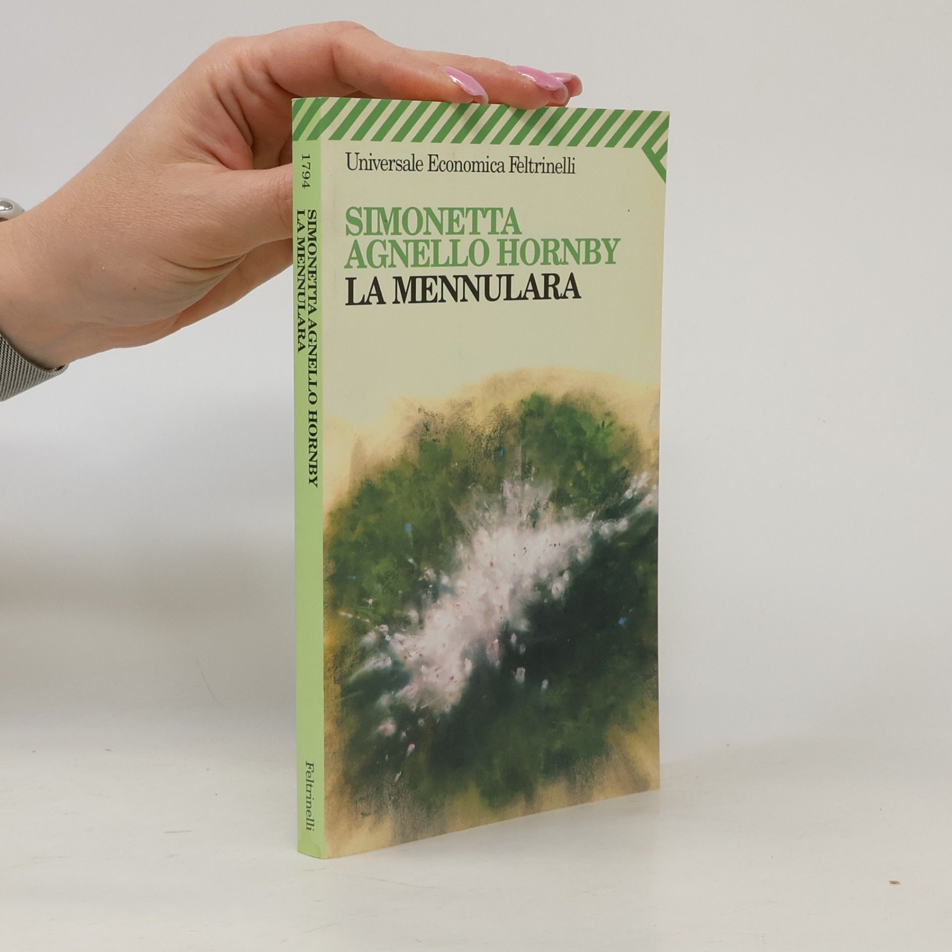Simonetta Agnello Hornby La Mennulara