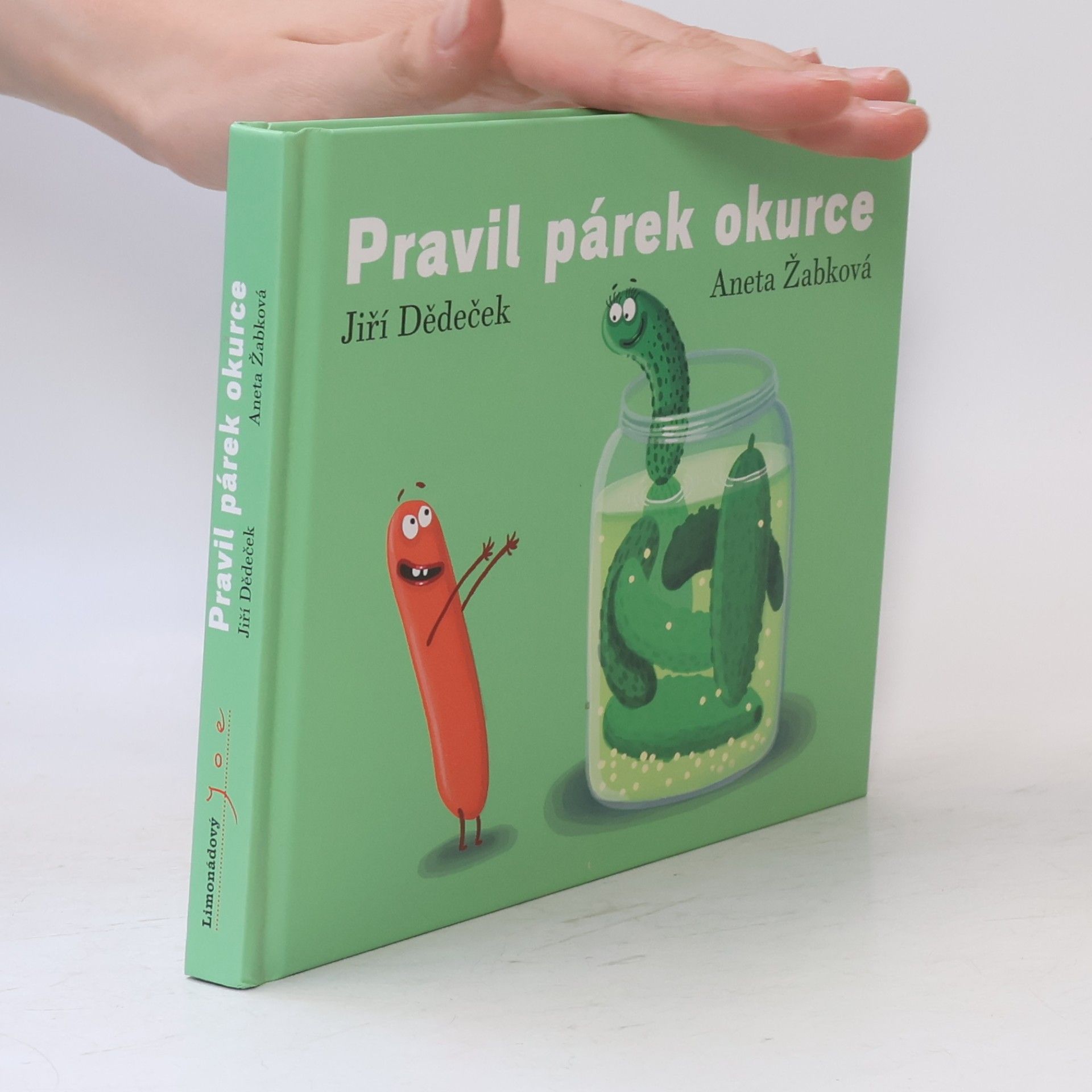 Pravil párek okurce
