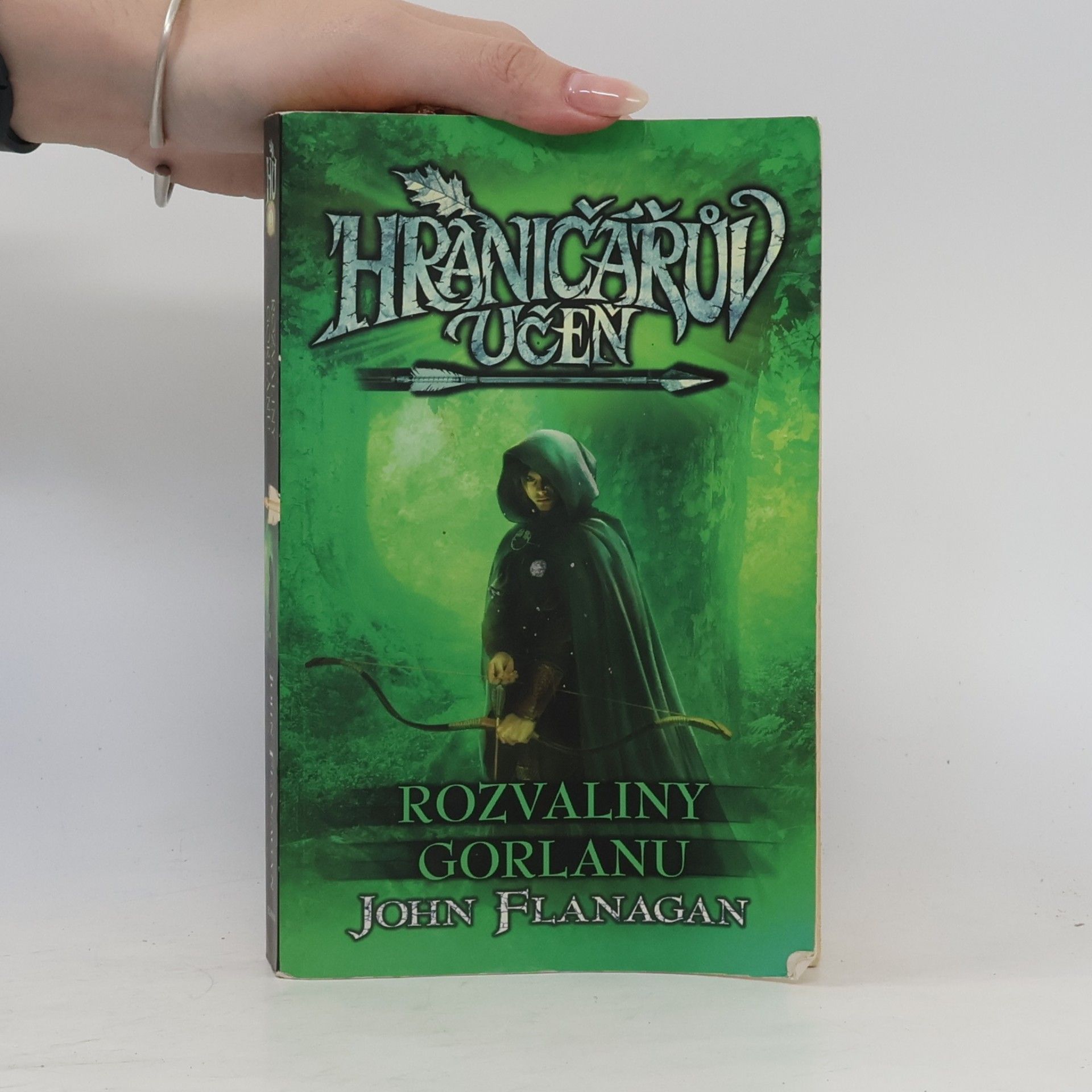 John Flanagan Hraničářův učeň. Rozvaliny Gorlanu