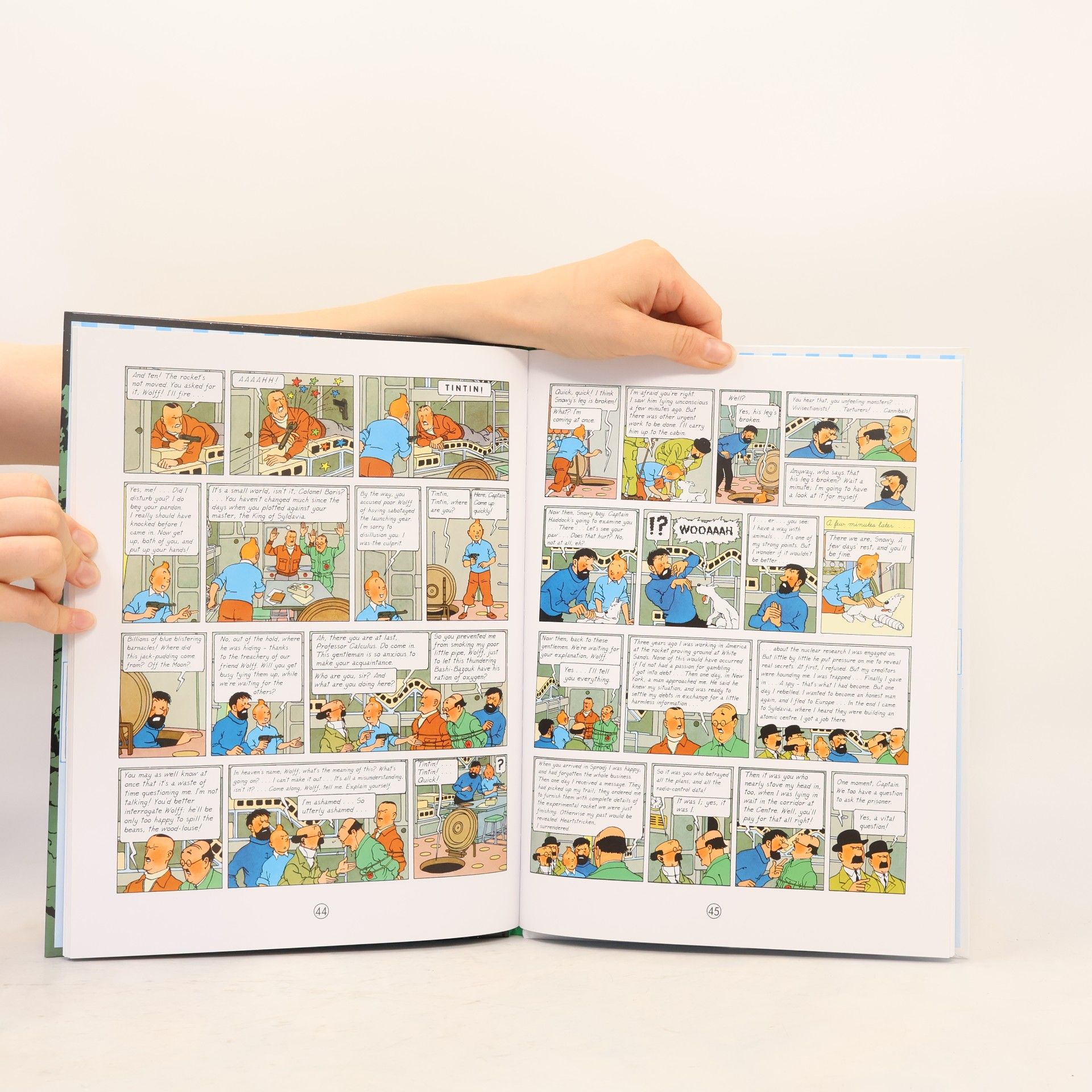 Hergé Adventures of Tintin 17. Explorers on the Moon