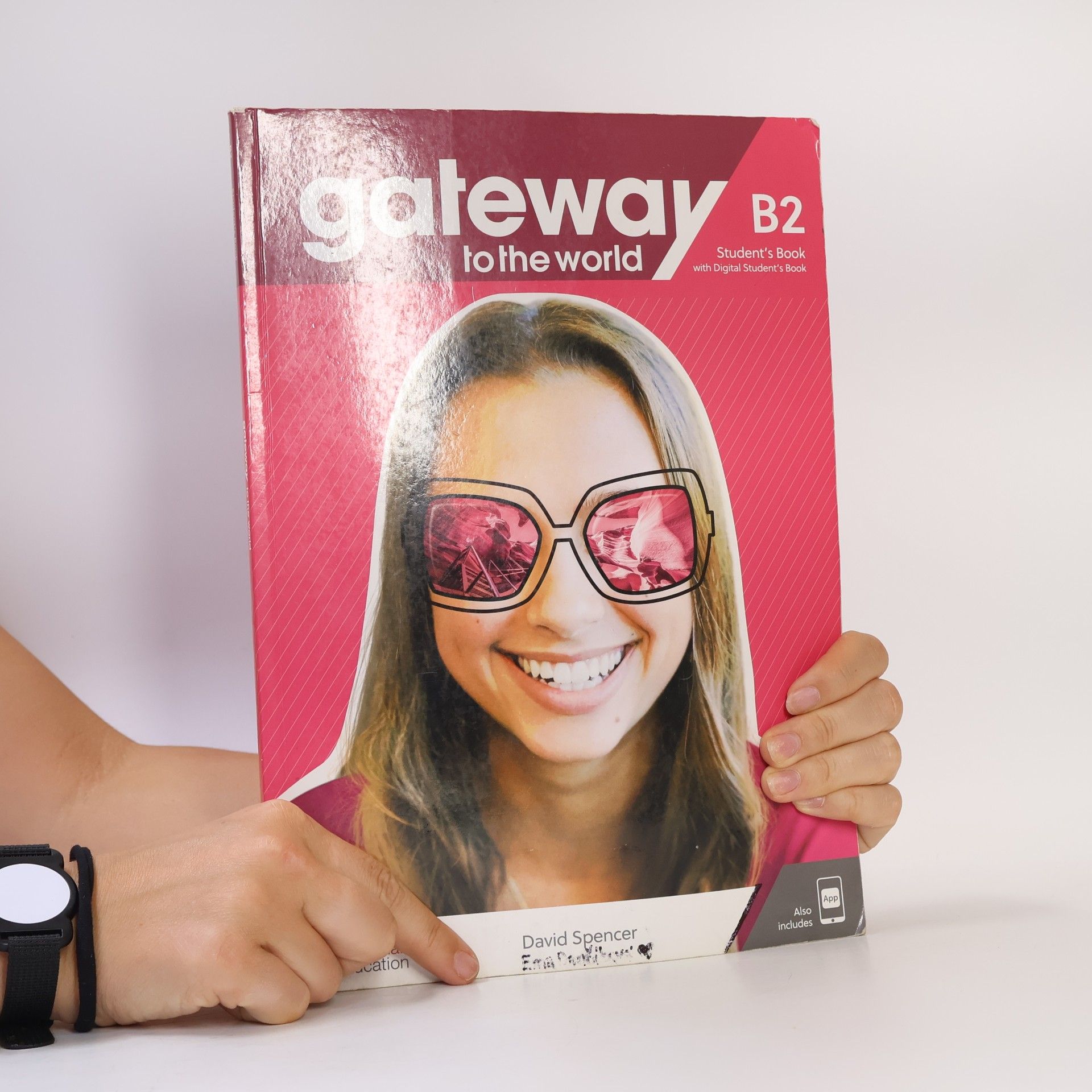 David Spencer Gateway to the world B2