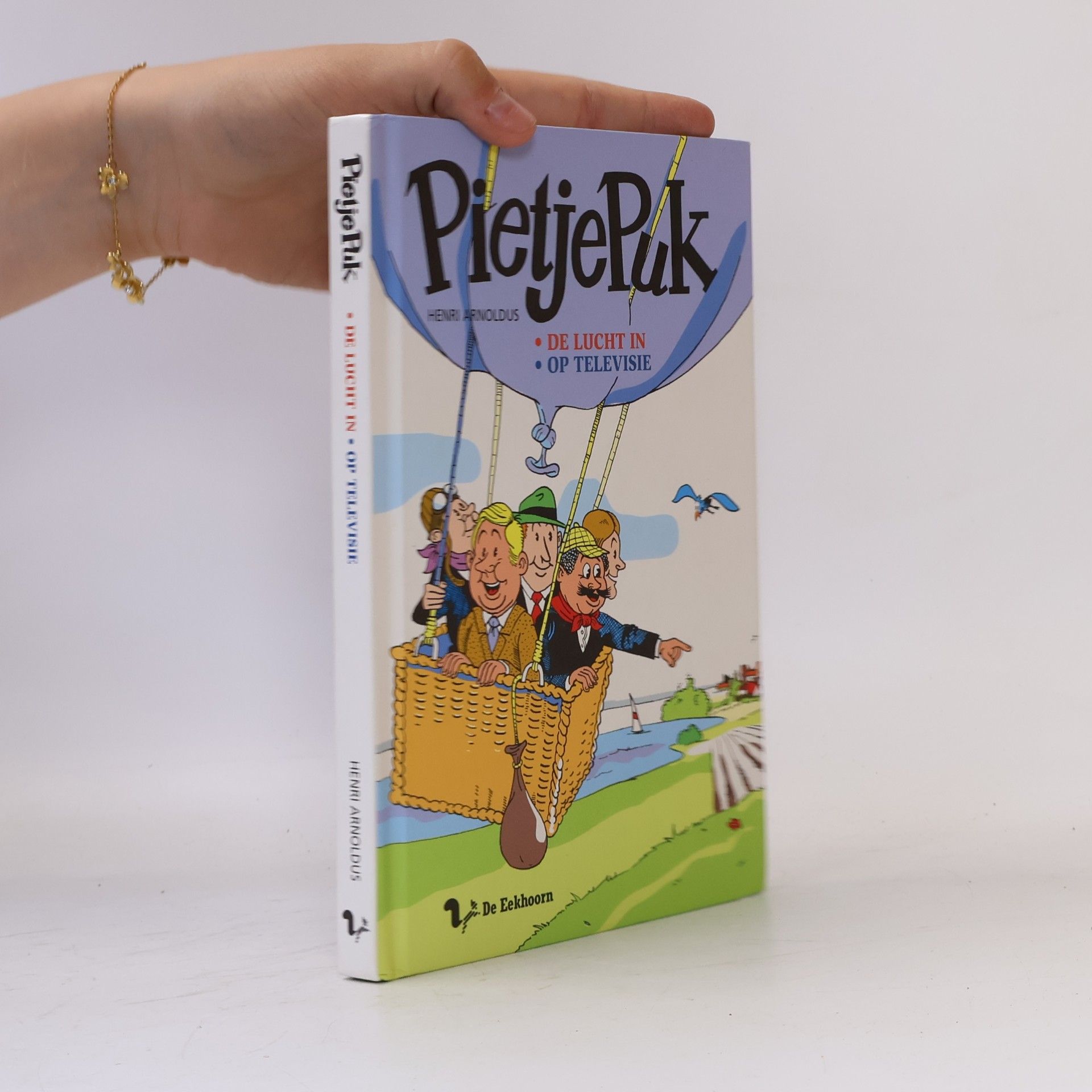 Pietje Puk de lucht in. Pietje Puk op televisie