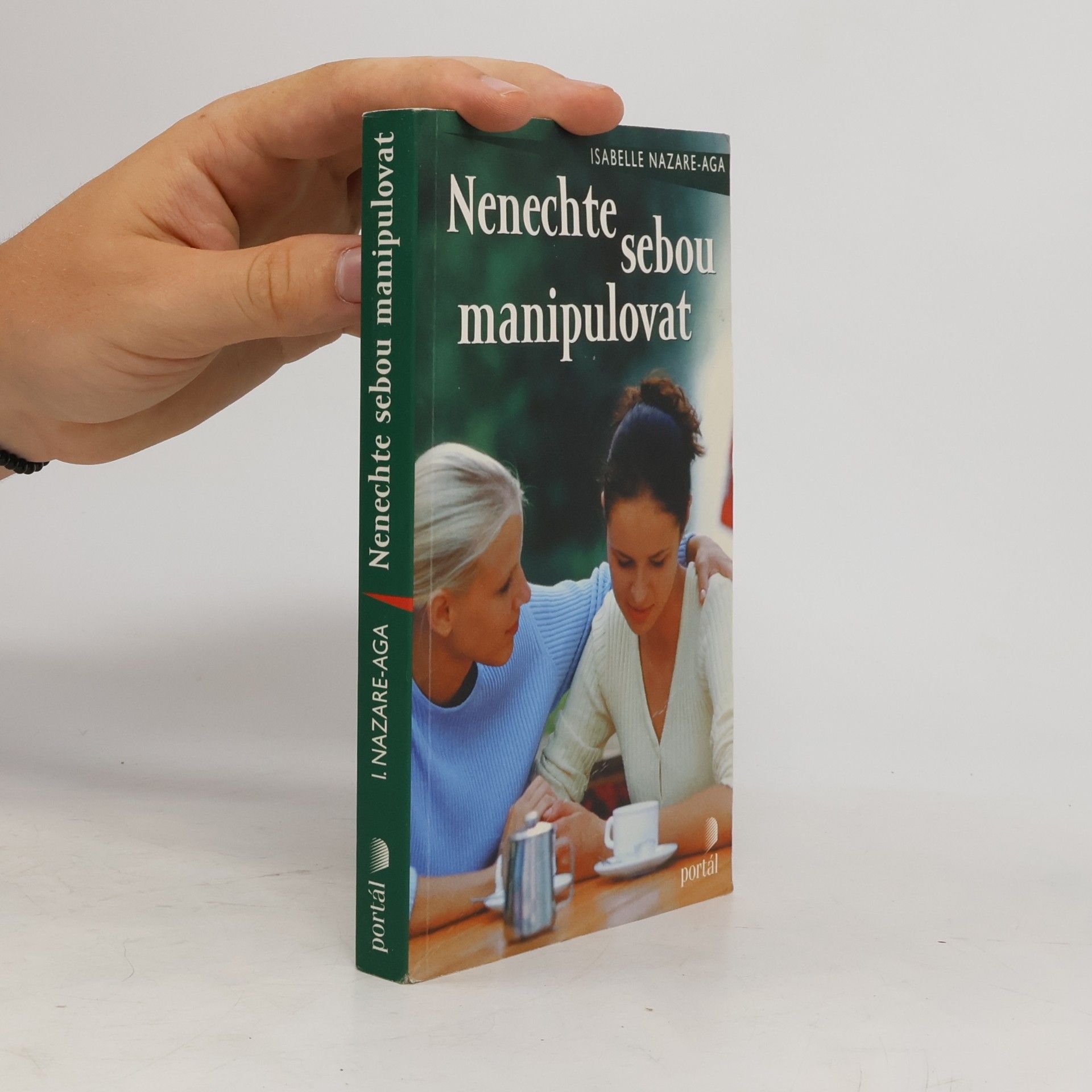 Isabelle Nazare-Aga Nenechte sebou manipulovat