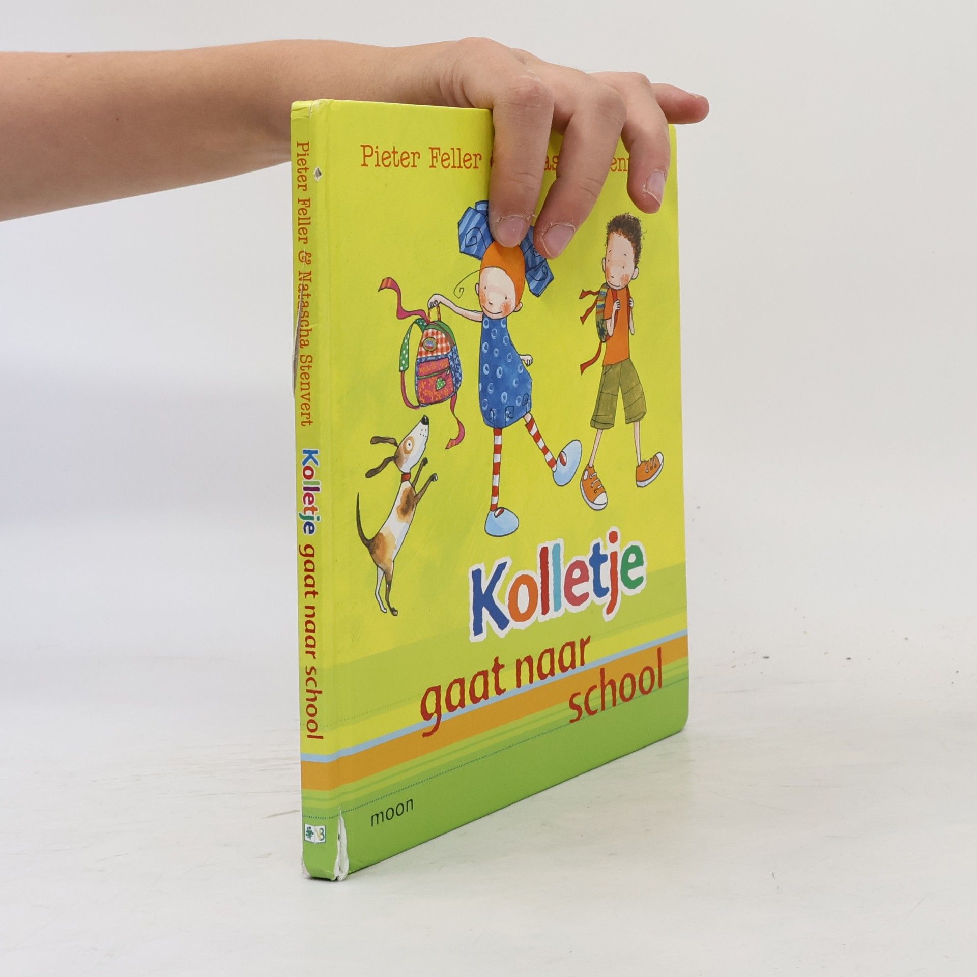 Kolletje gaat naar school