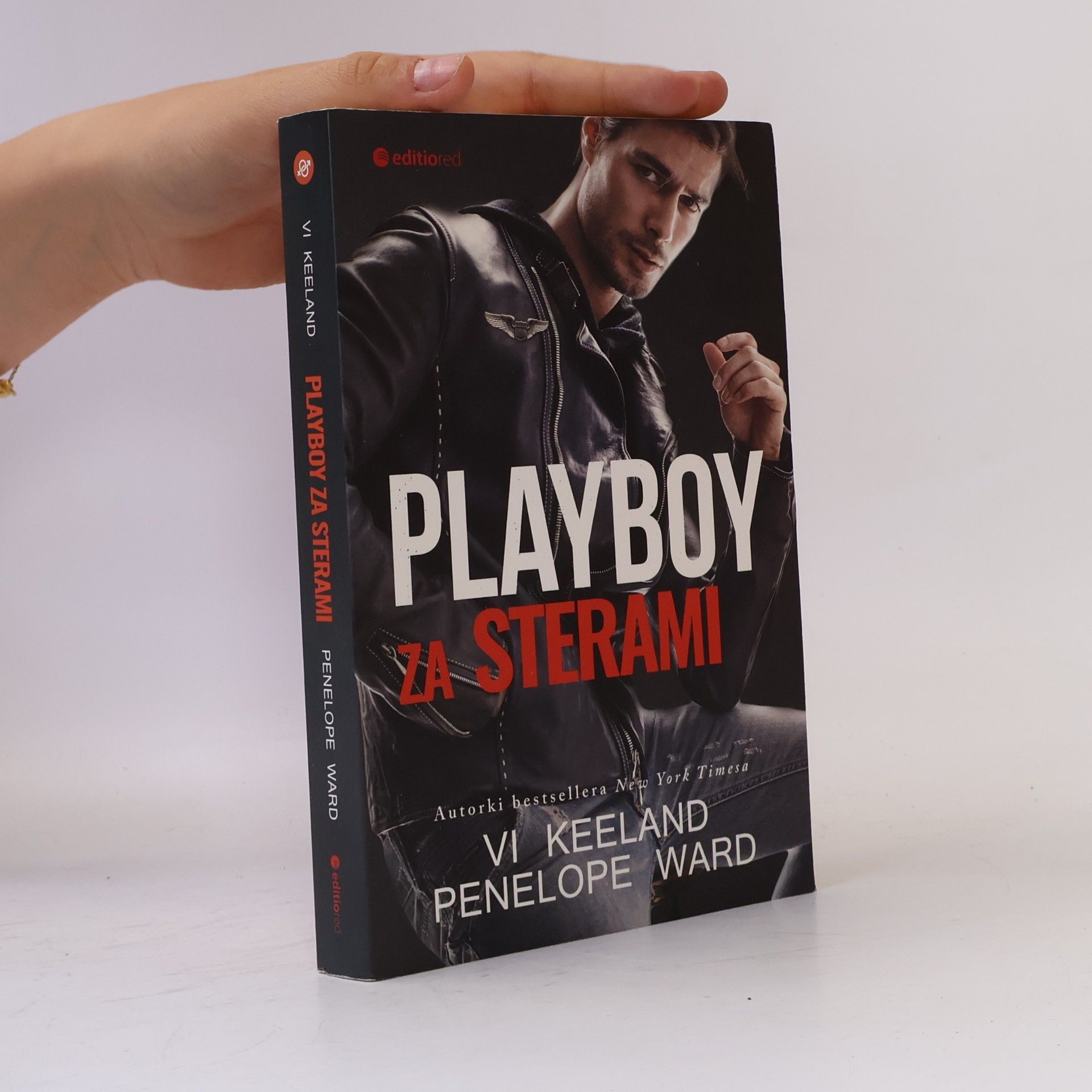 Vi Keeland Playboy za sterami