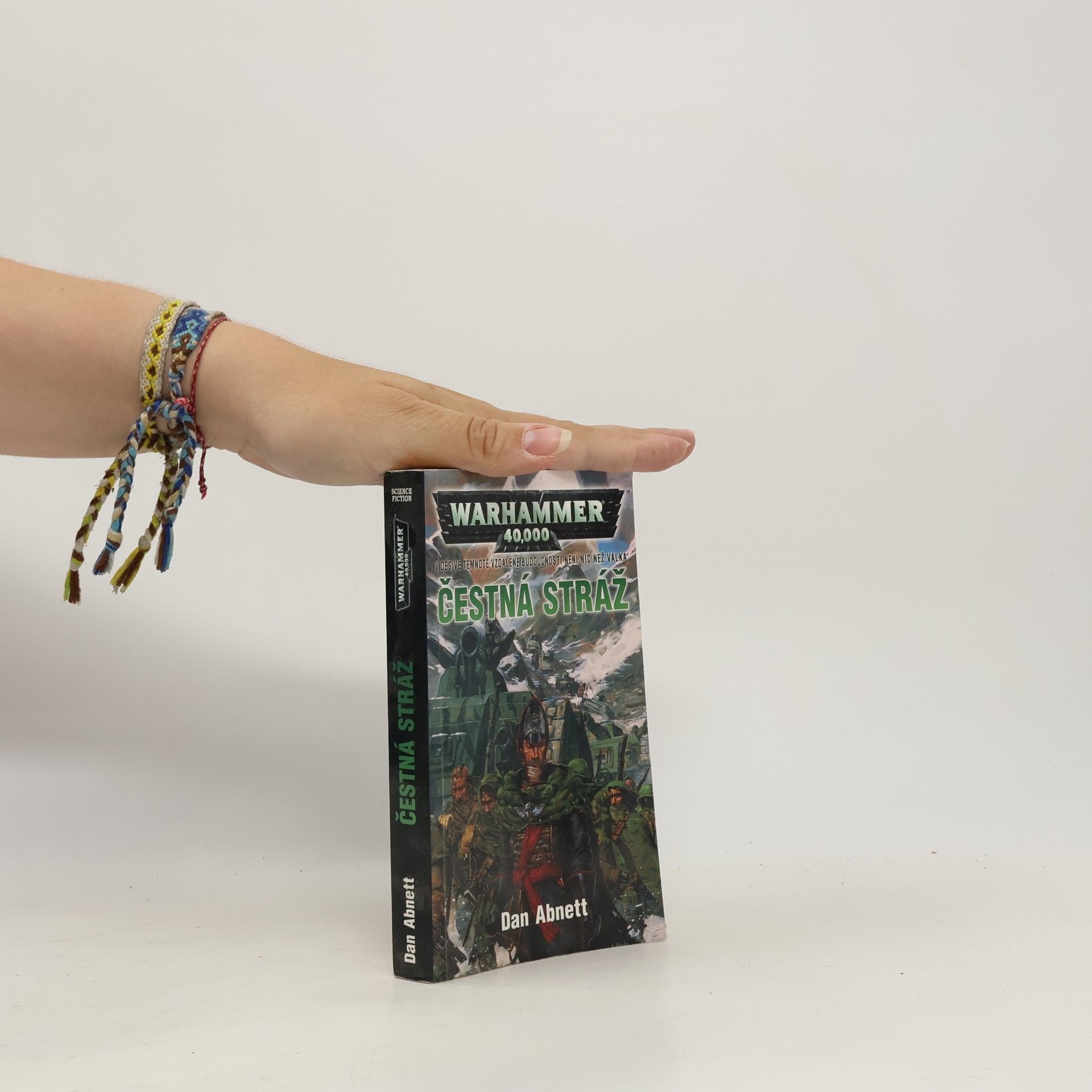 Dan Abnett Warhammer 40,000. Čestná stráž