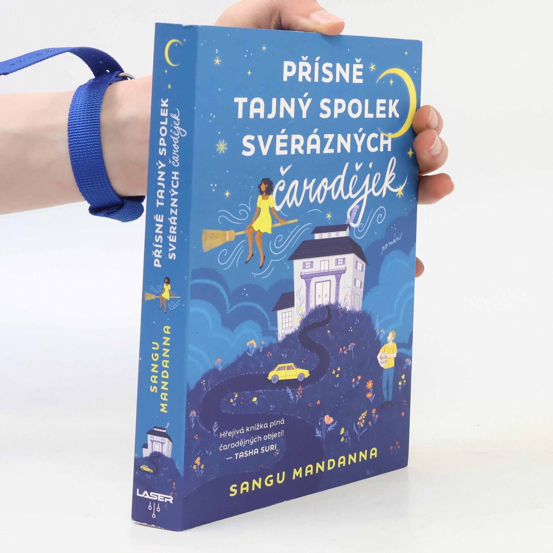 Sangu Mandanna Přísně tajný spolek svérázných čarodějek