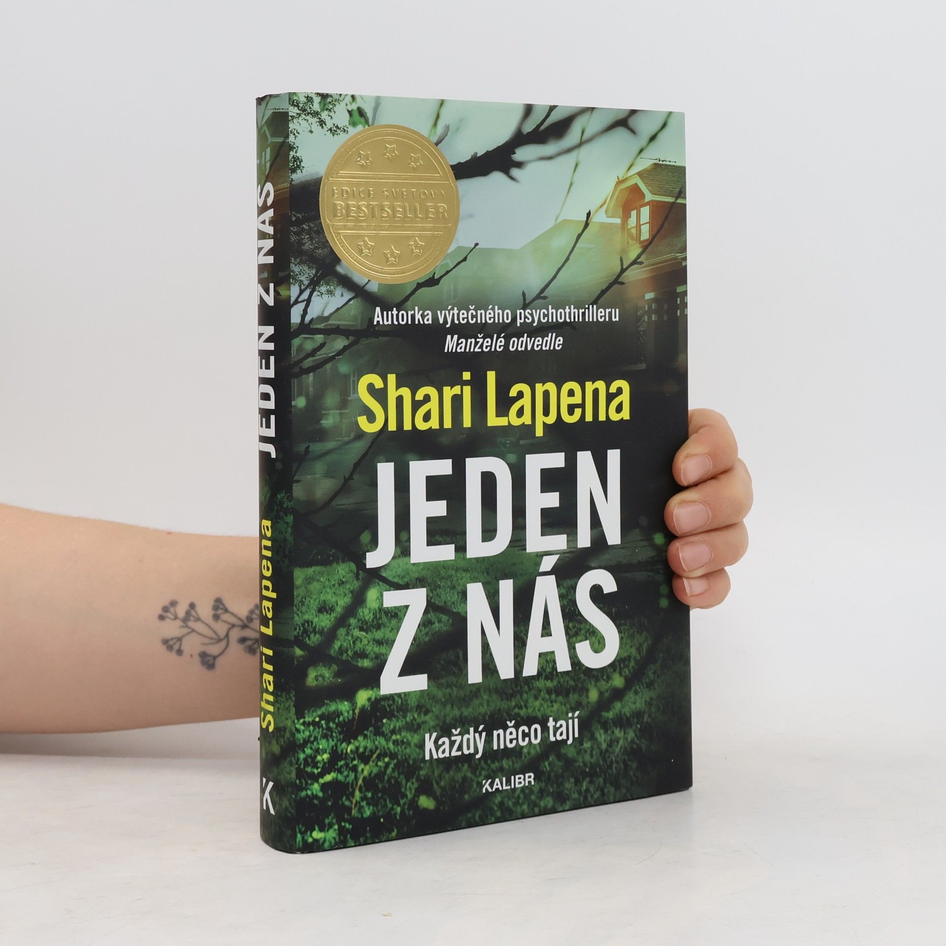 Shari Lapena Jeden z nás