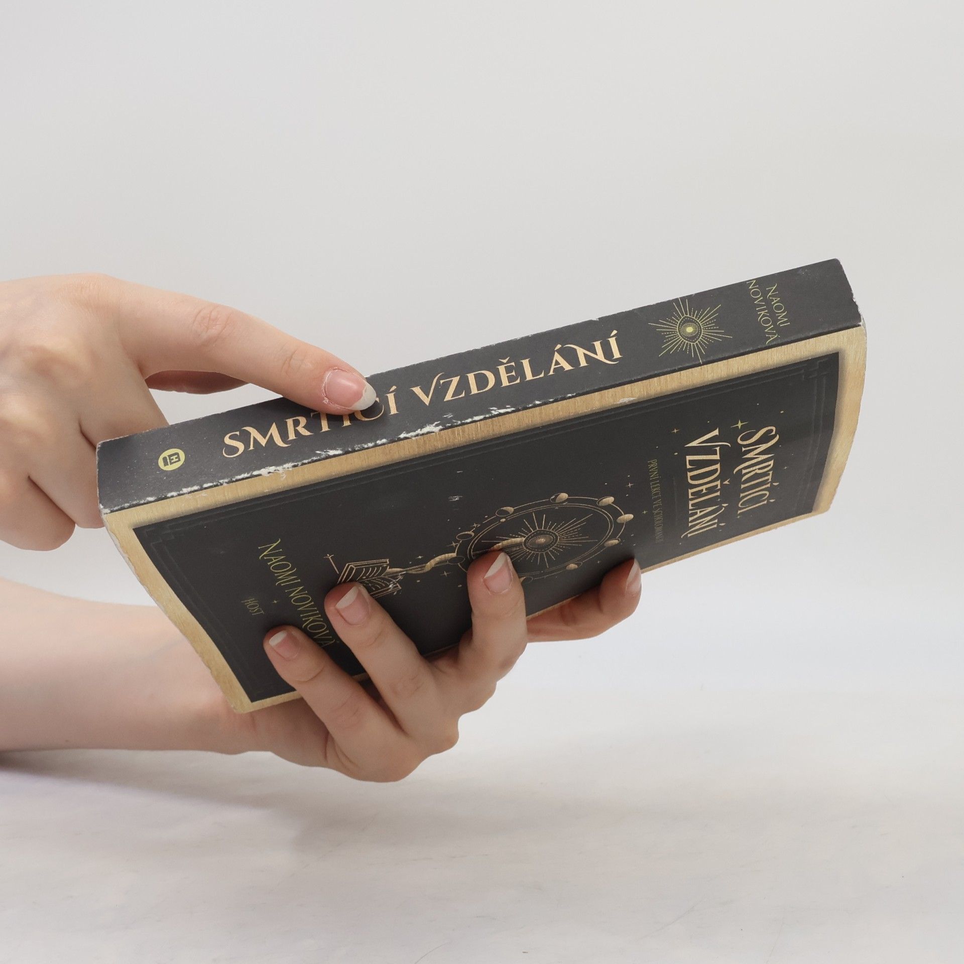 Naomi Novik Smrtící vzdělání. První lekce ve Scholomancii