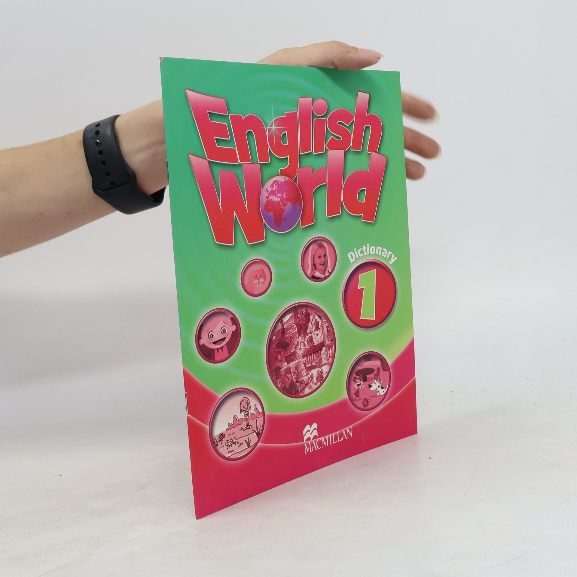Liz Hocking English World 1 Dictionary