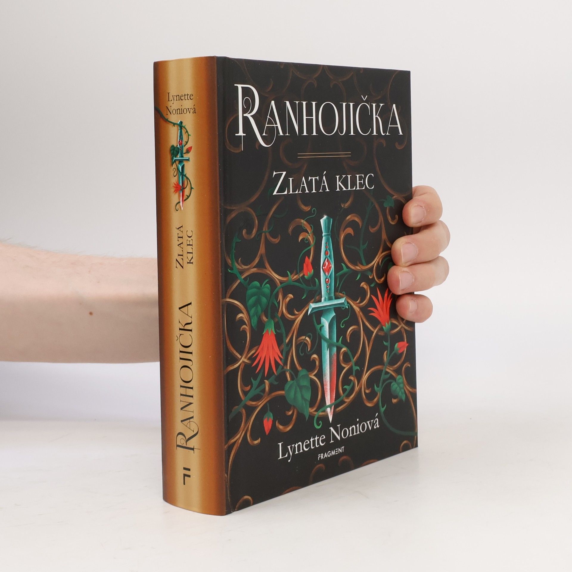 Lynette Noni Ranhojička. Zlatá klec