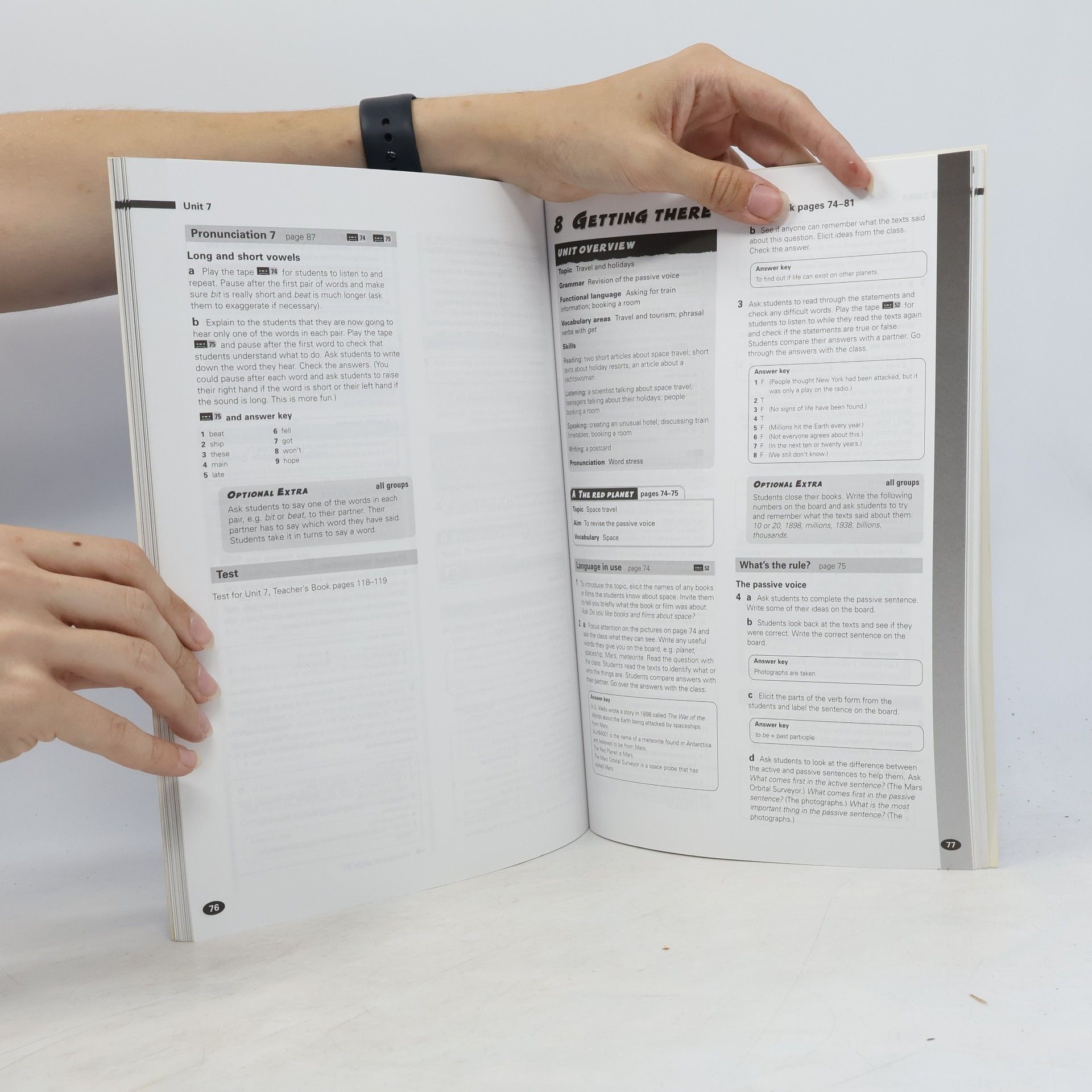 Andrew Fairhurst Project plus. Teacher's book