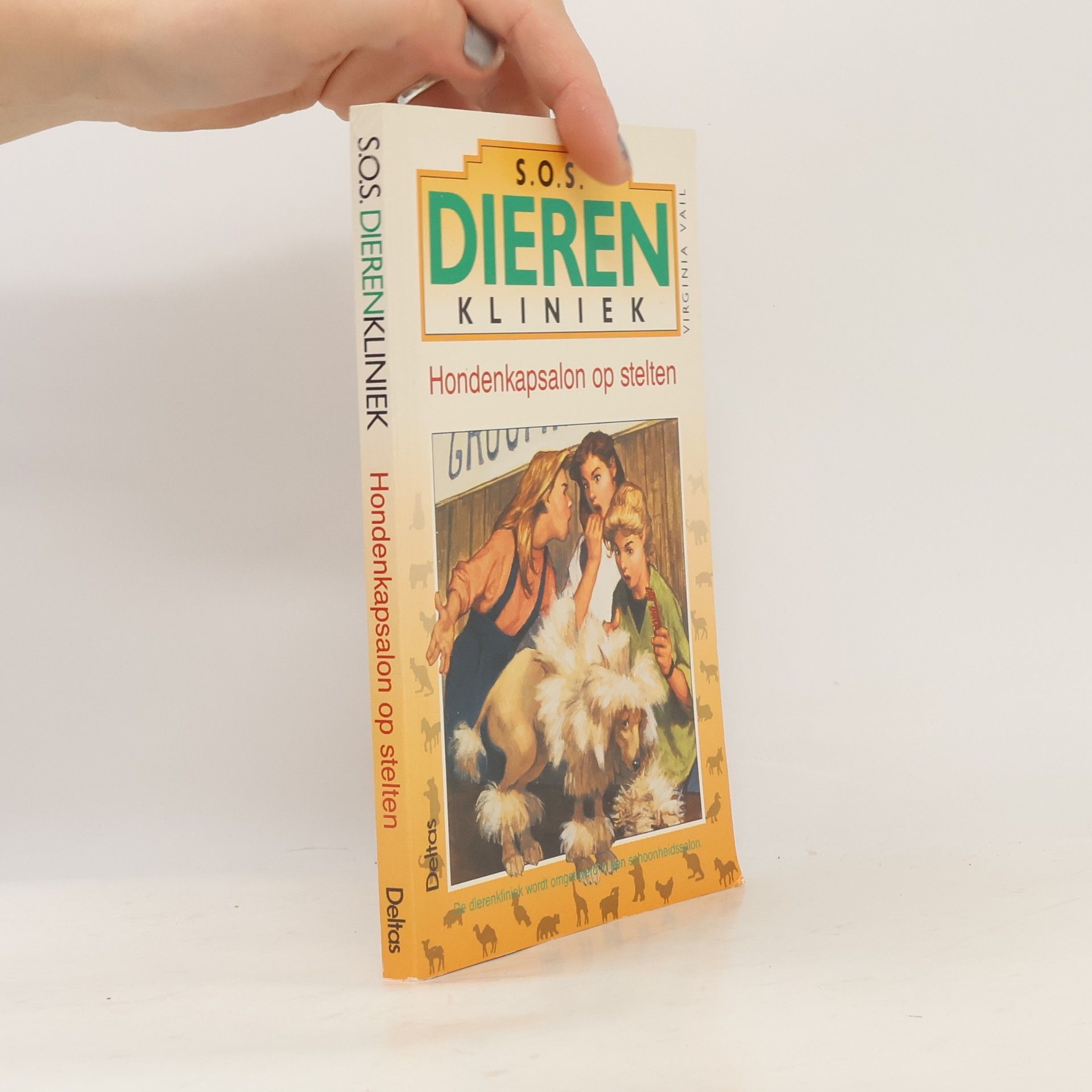 Jane Thornton Hondenkapsalon op stelten