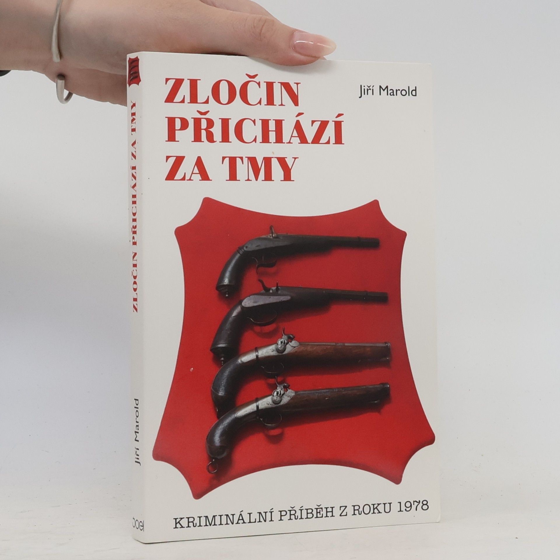 Jiří Marold Zločin přichází za tmy