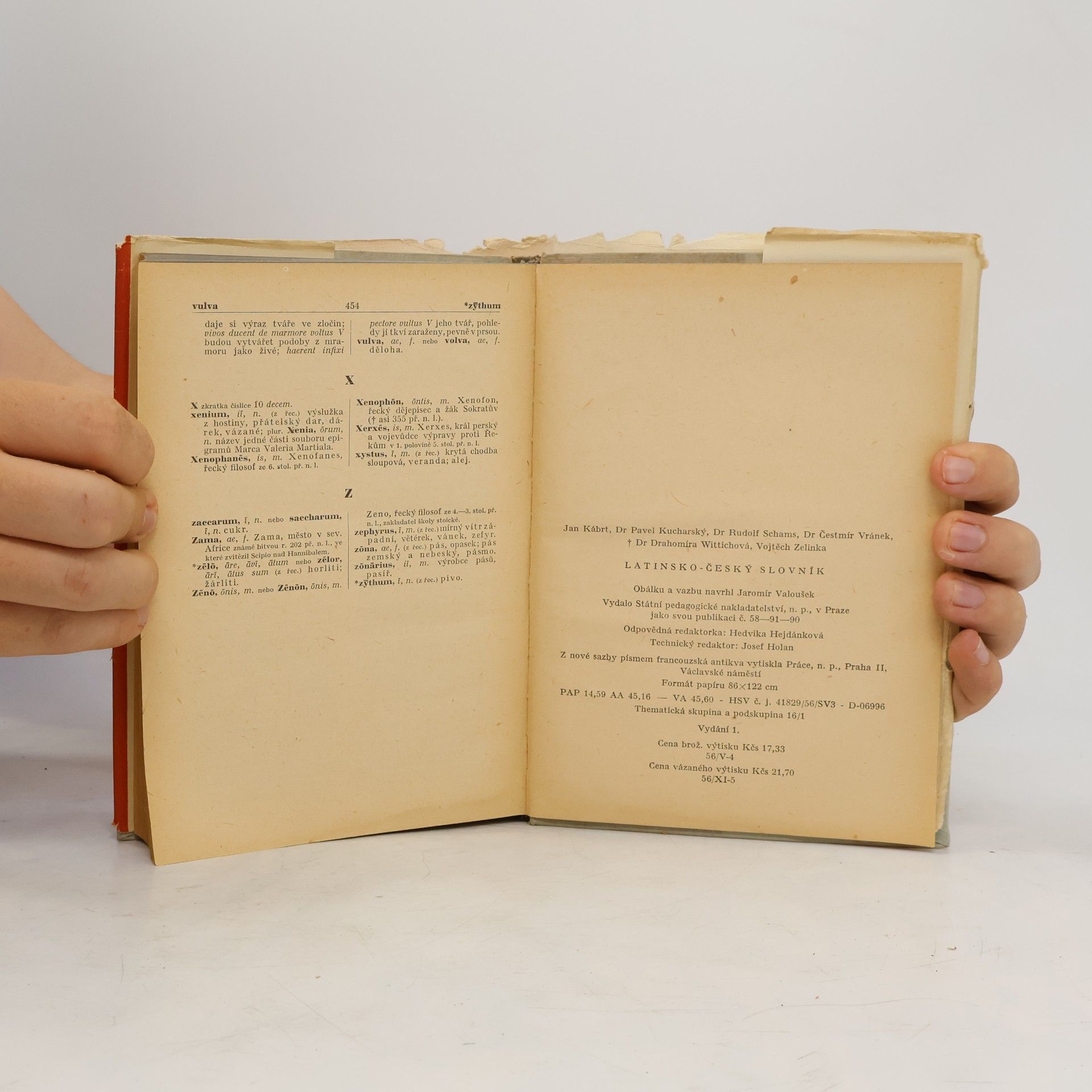 Various authors Latinsko český slovník