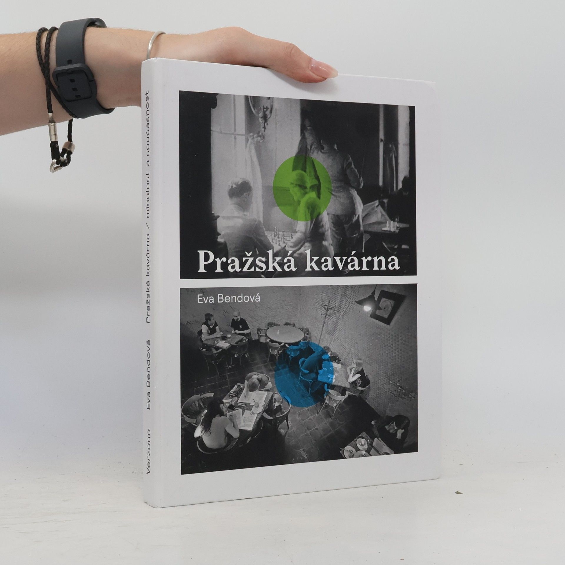 Eva Bendová Pražská kavárna