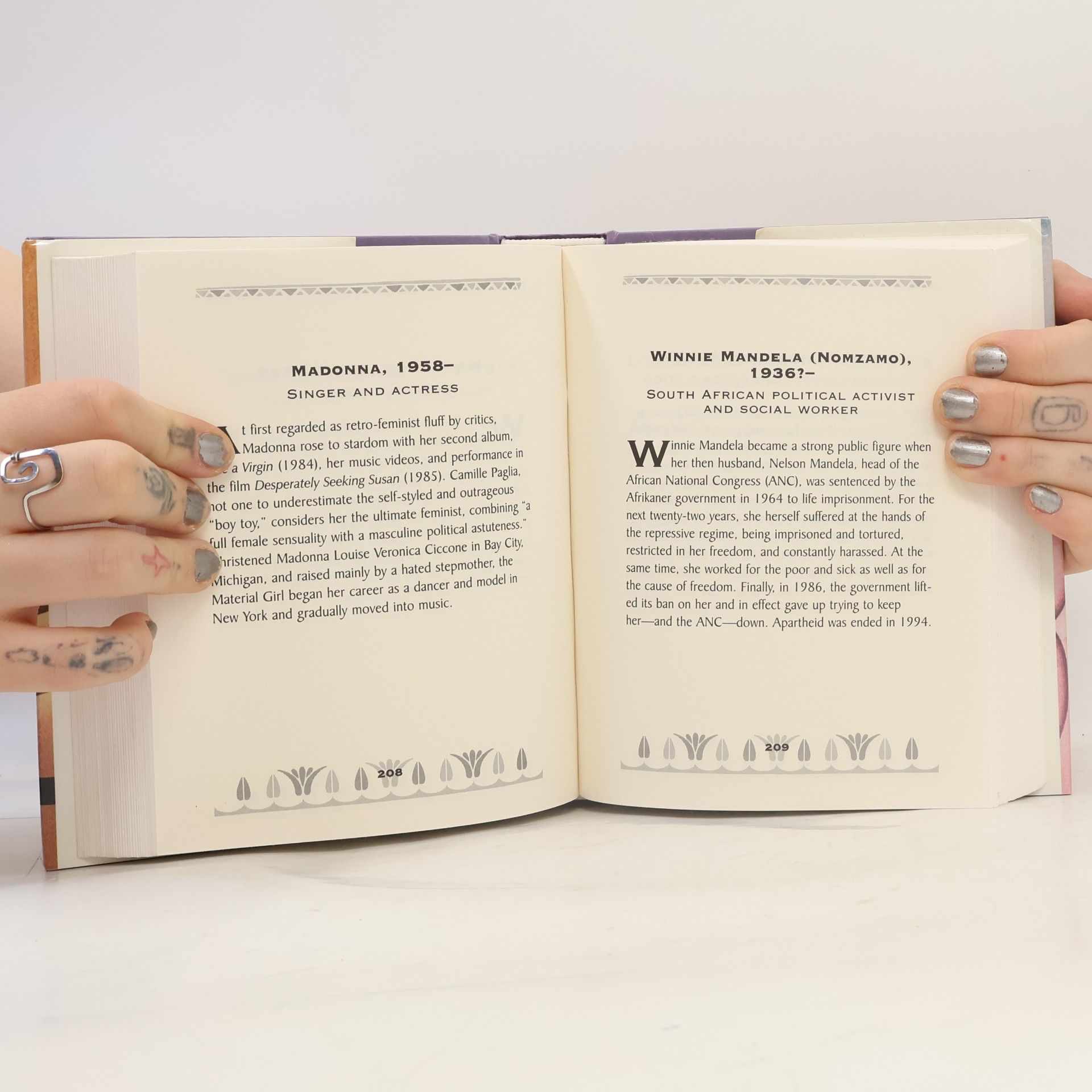 Catherine M. Edmonson Women Who Changed History: Extraordinary Women
