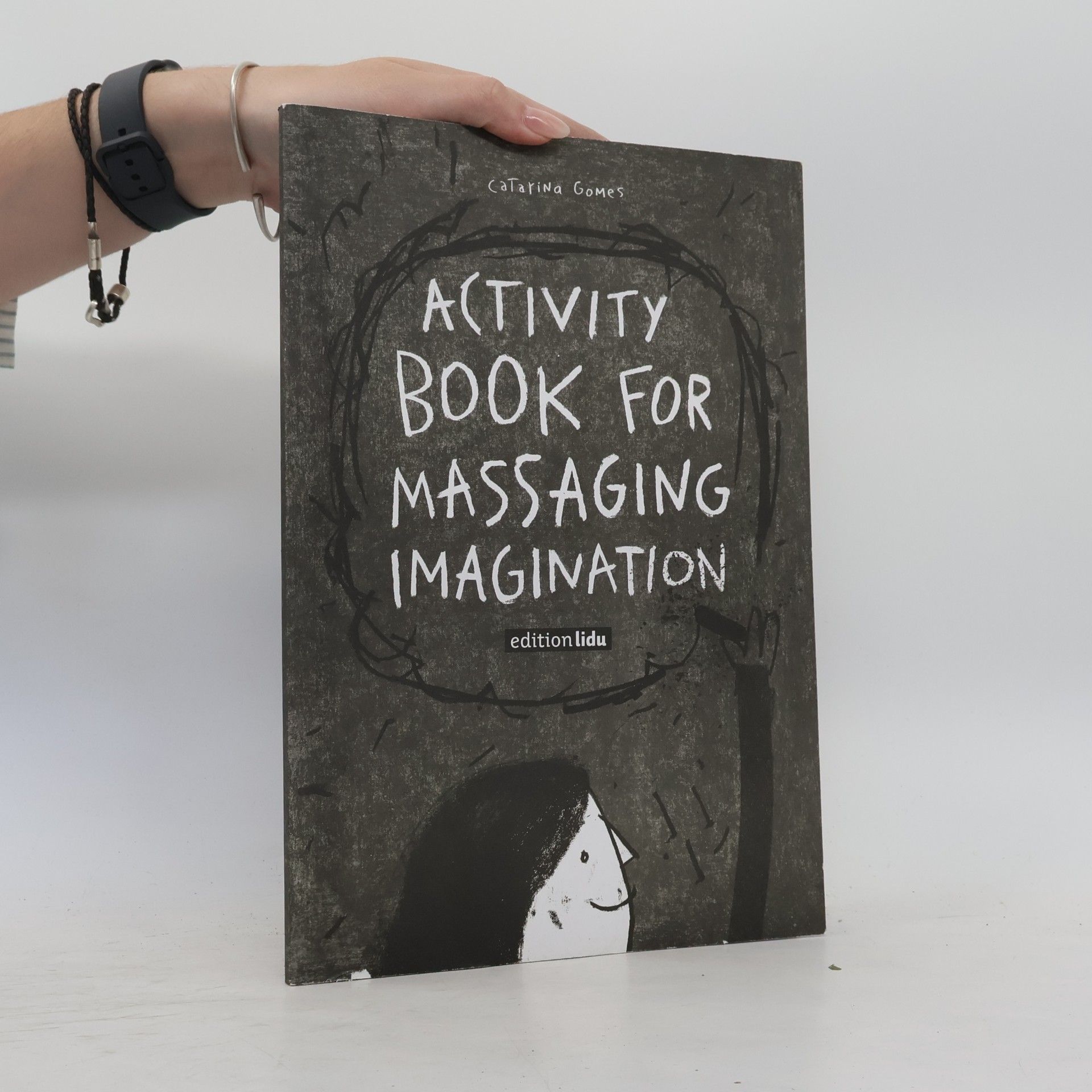 Marta Gama Activity Book for Massaging Imagination