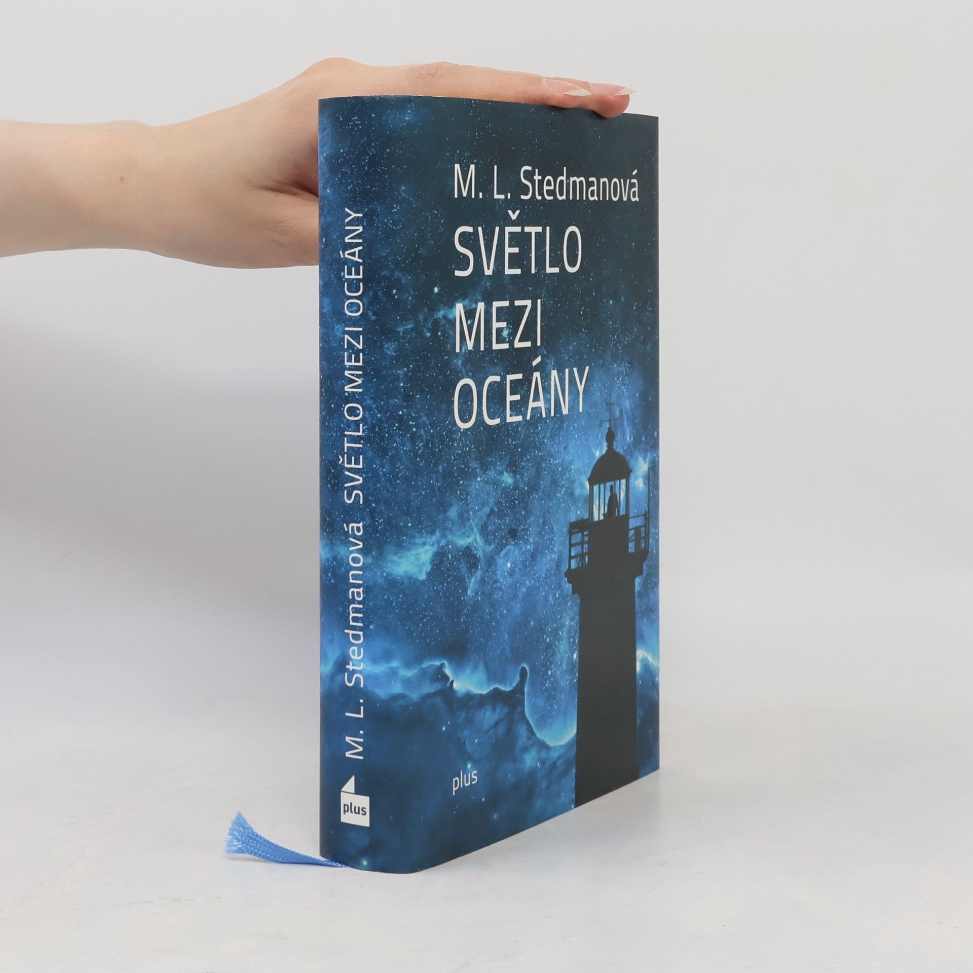 M. L. Stedman Světlo mezi oceány
