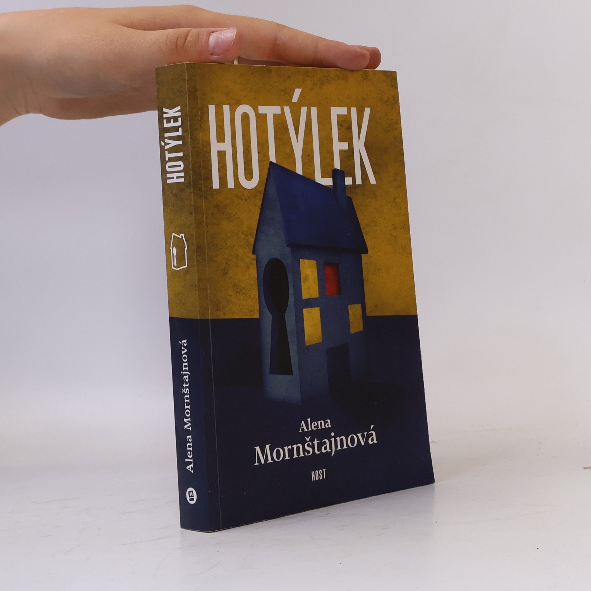 Alena Mornštajnová Hotýlek