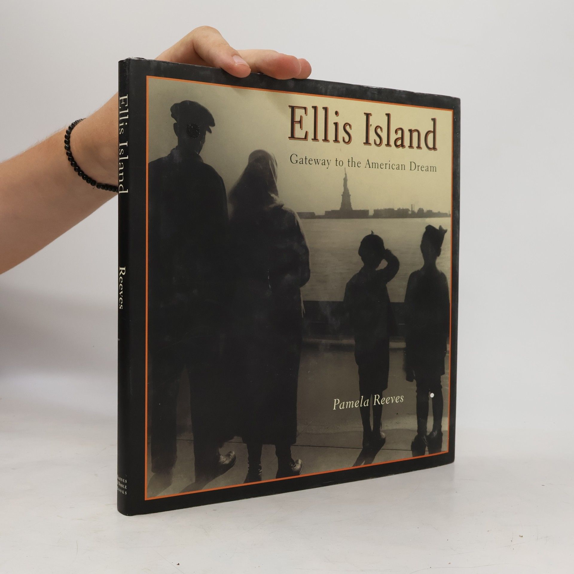Pamela Reeves Ellis Island
