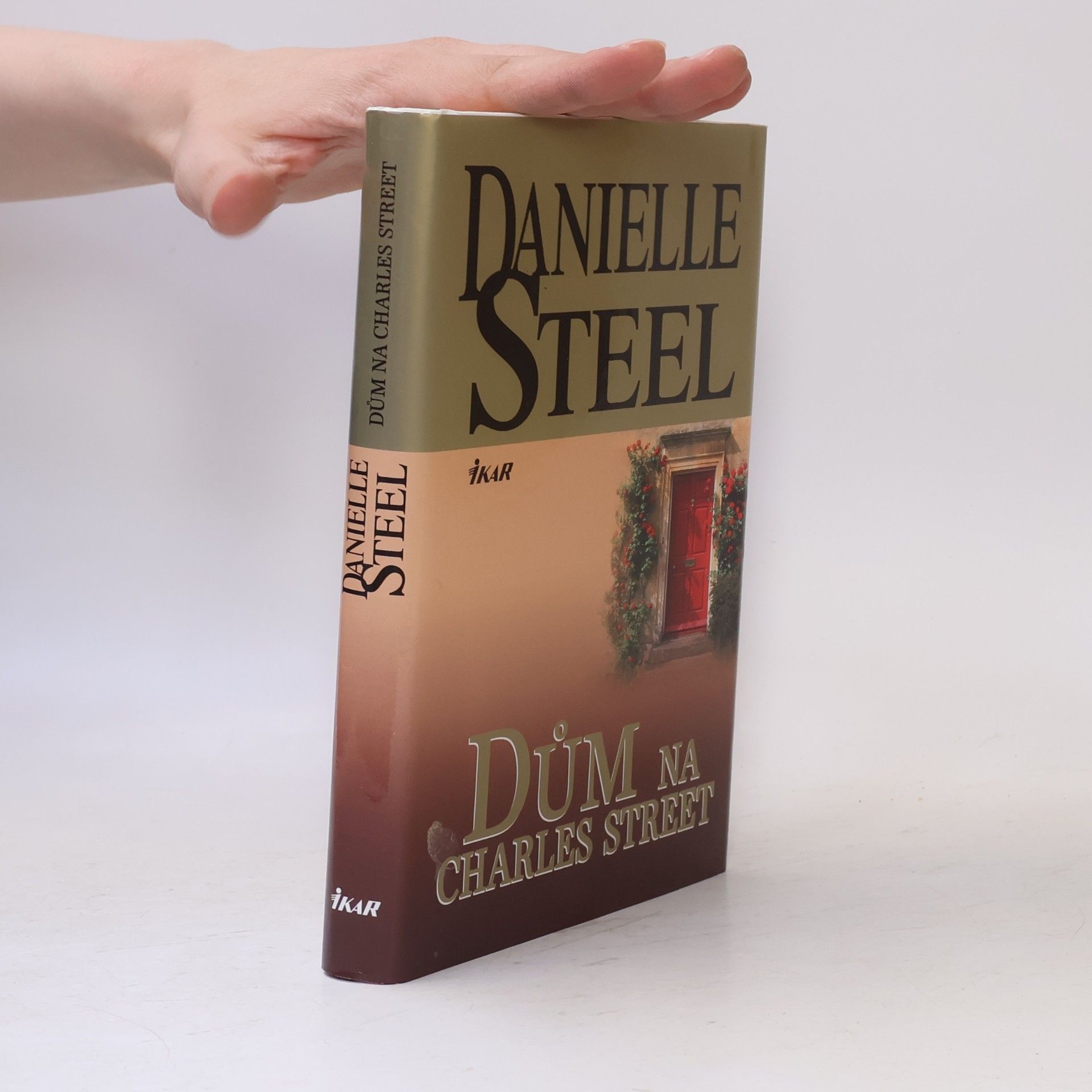 Danielle Steel Dům na Charles Street