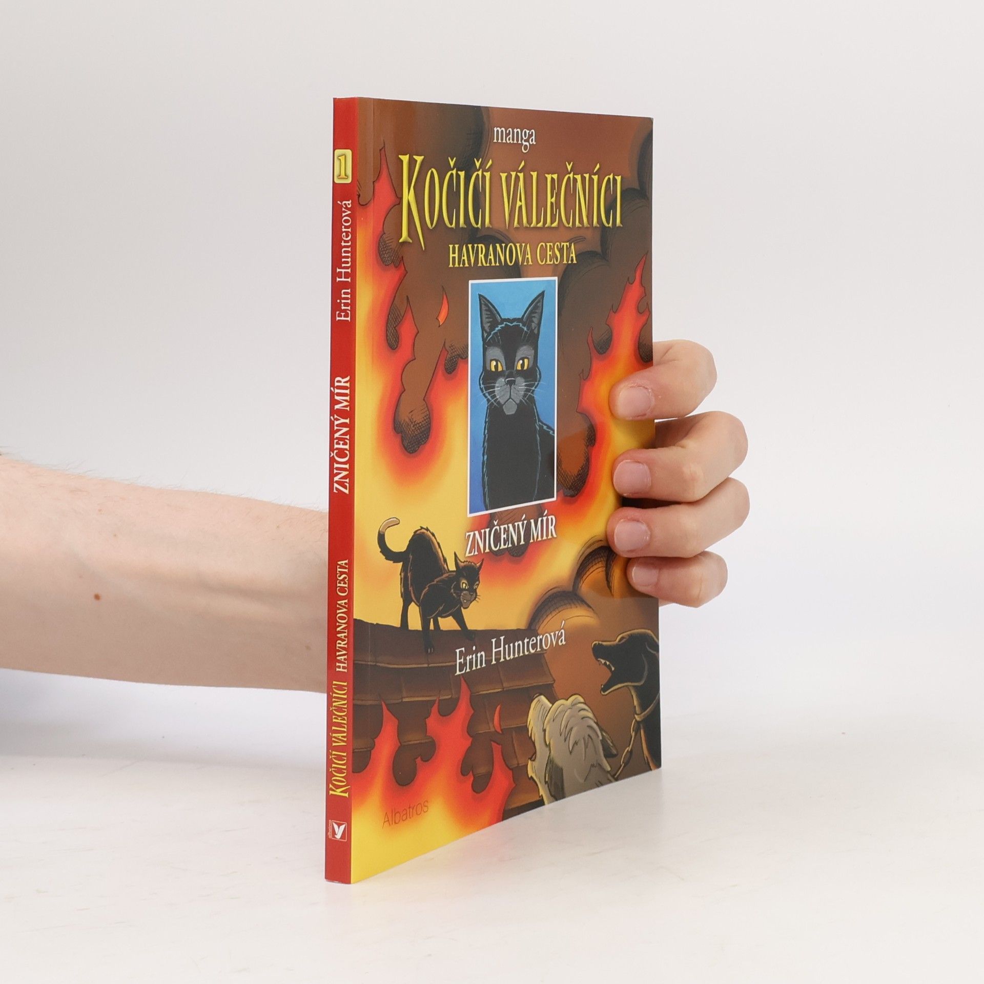Erin Hunter Zničený mír