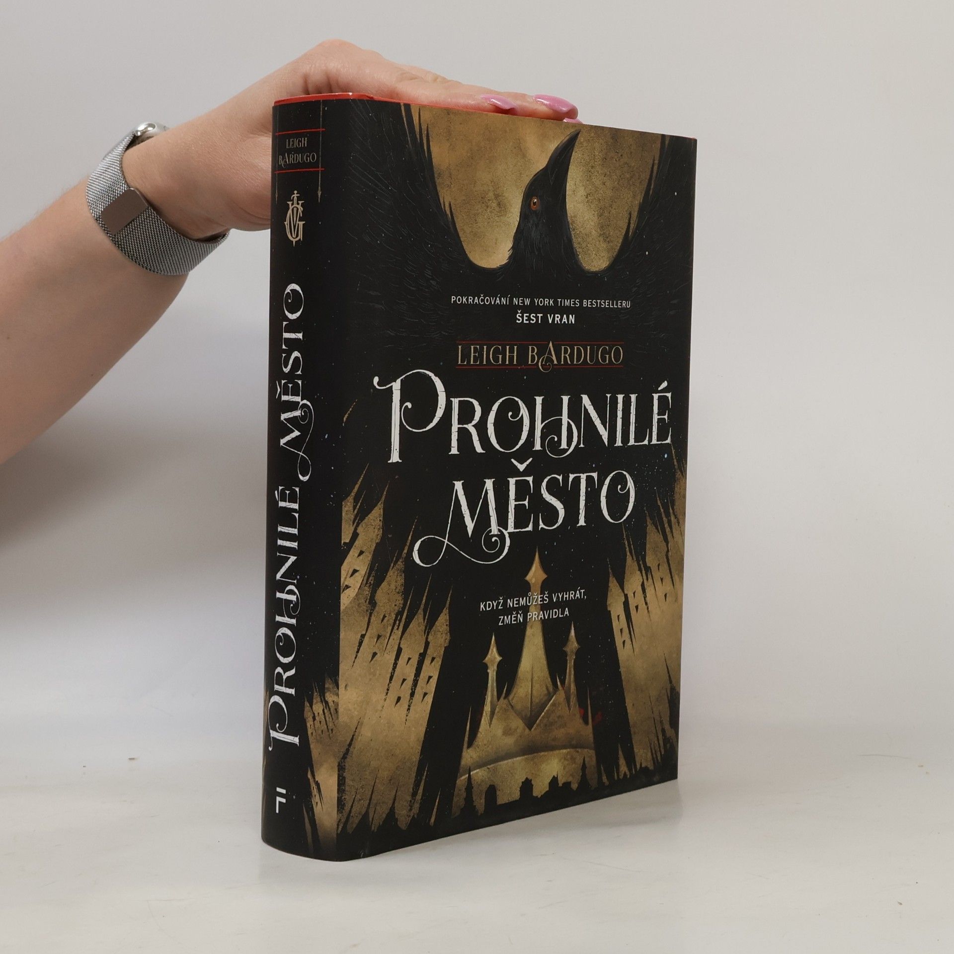 Leigh Bardugo Prohnilé město