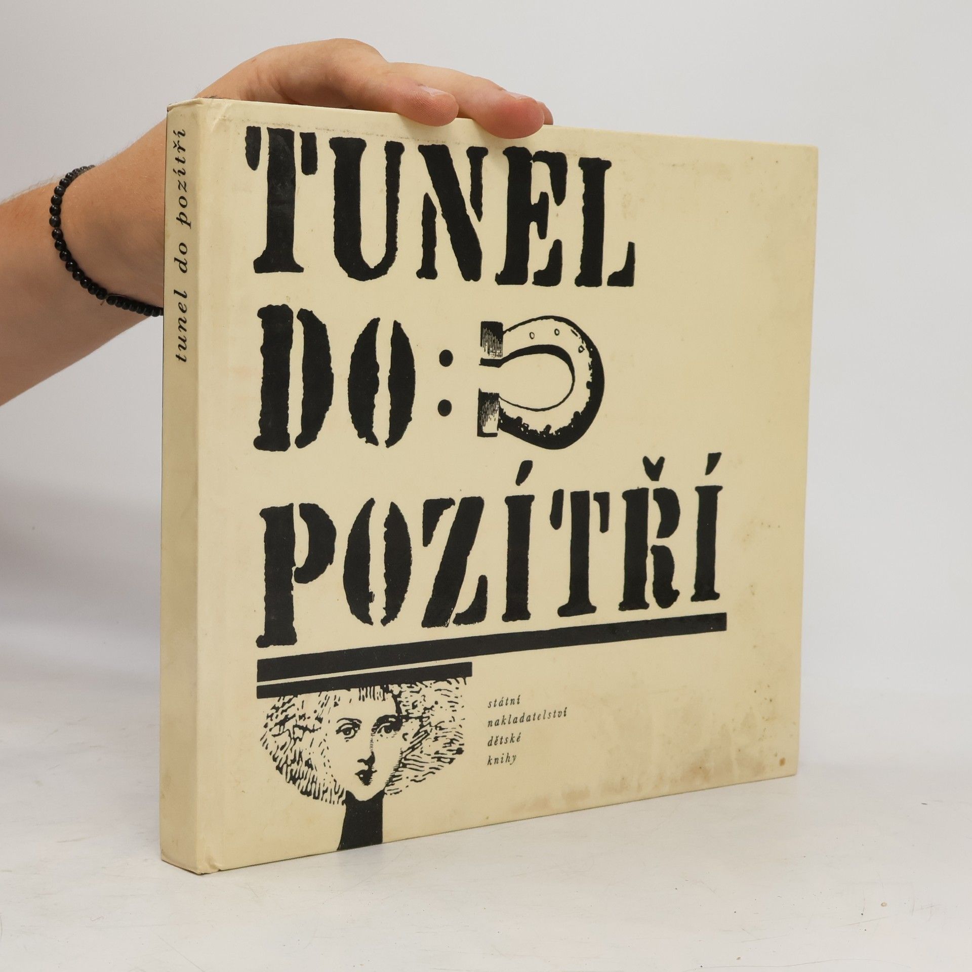 Tunel do pozítří
