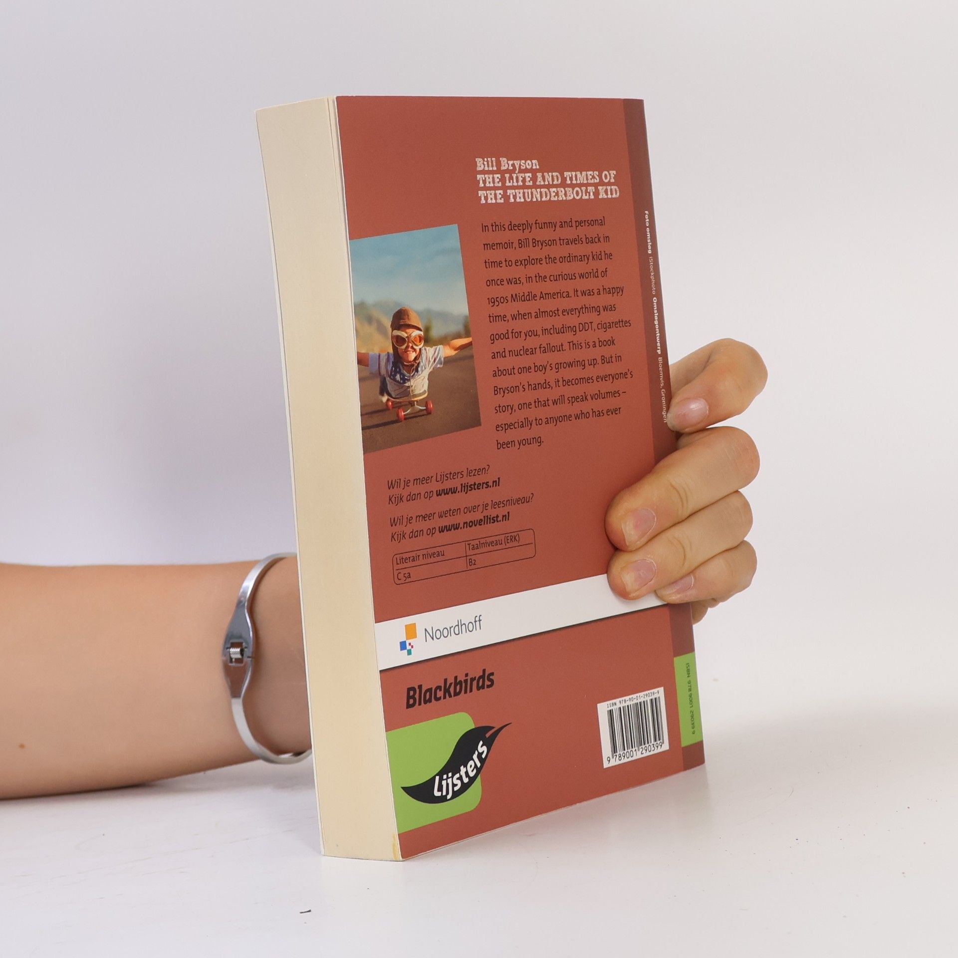 Bill Bryson Blackbirds 2021: The Life and Times of the Thunderbolt Kid