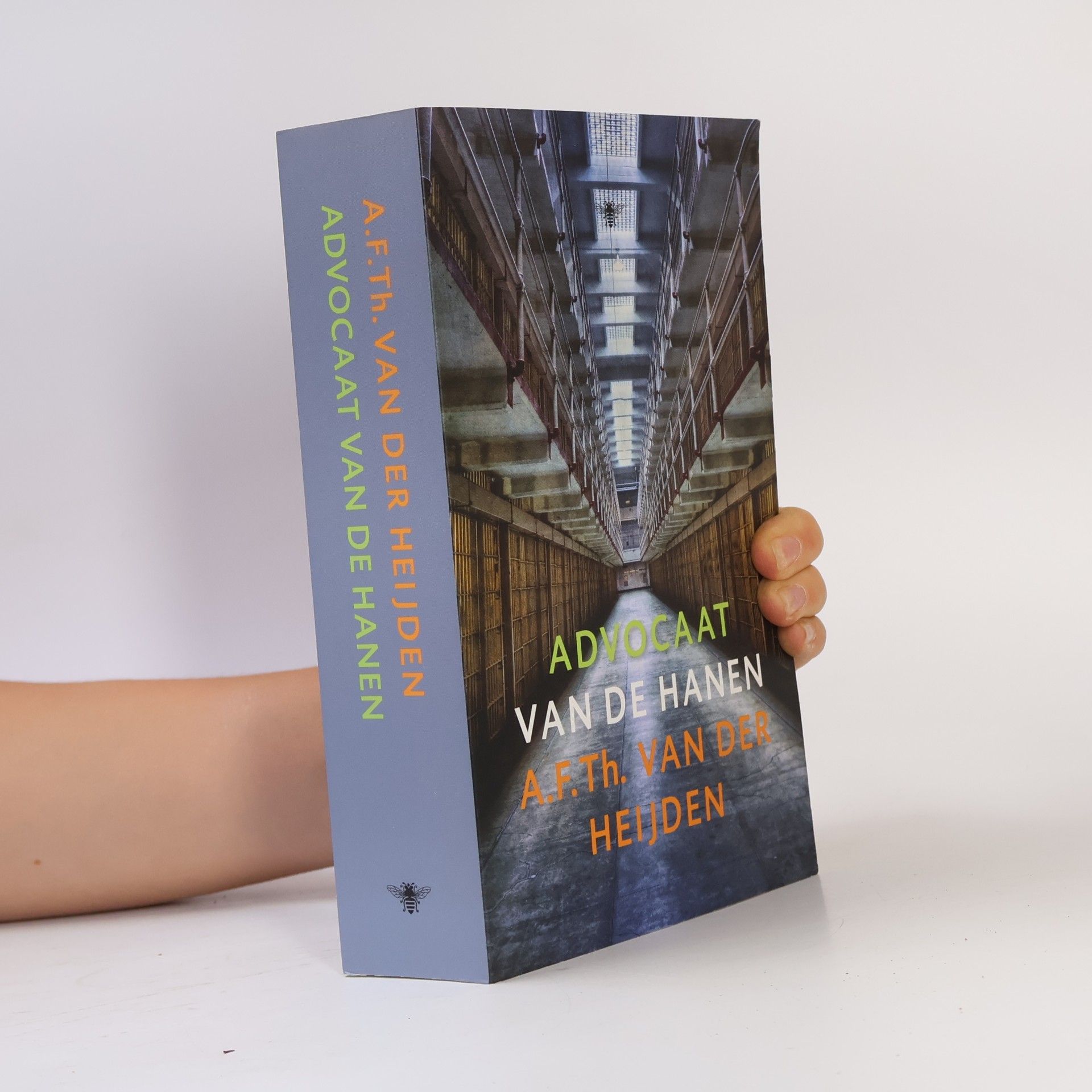 A. F. Th. van der Heijden De tandeloze tijd - 4: Advocaat van de hanen