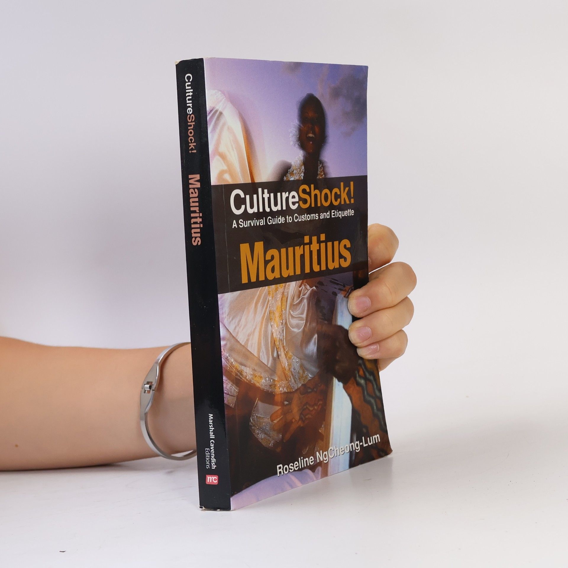 Roseline NgCheong-Lum CultureShock!: Mauritius