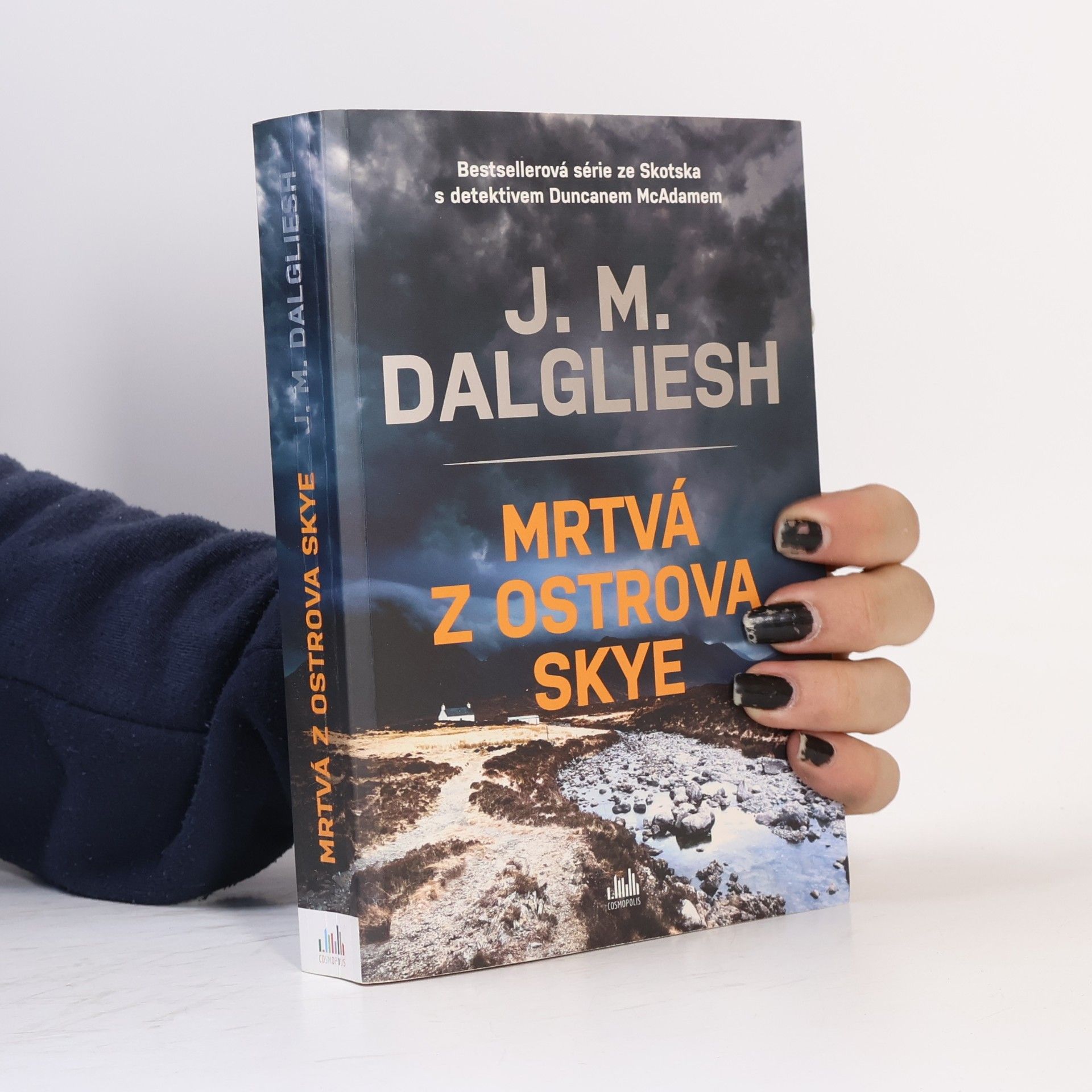 J. M. Dalgliesh Mrtvá z ostrova Skye
