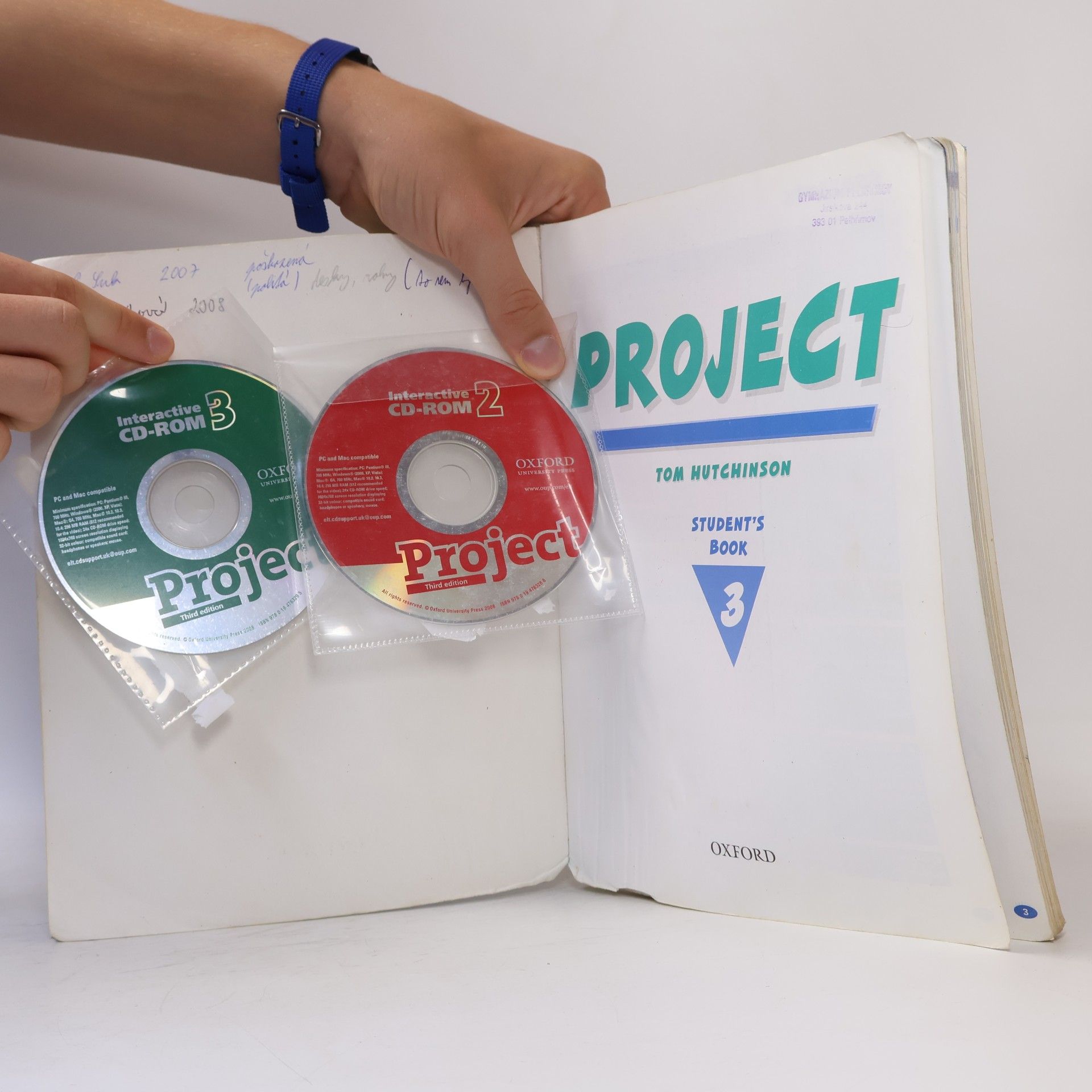 Tom Hutchinson Project 3 - Student´s book
