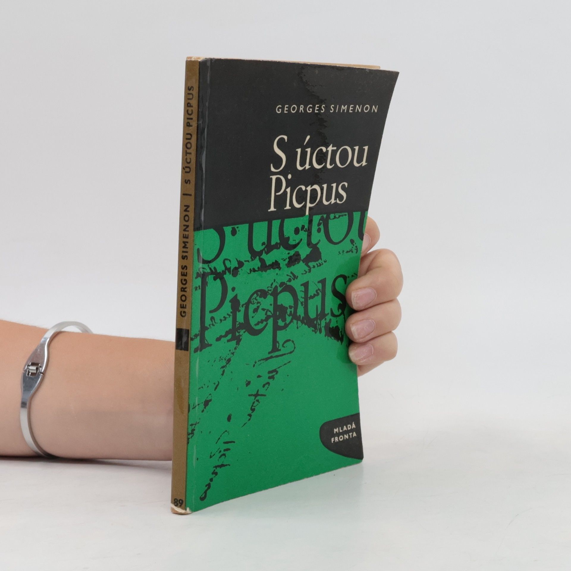Georges Simenon S úctou Picpus