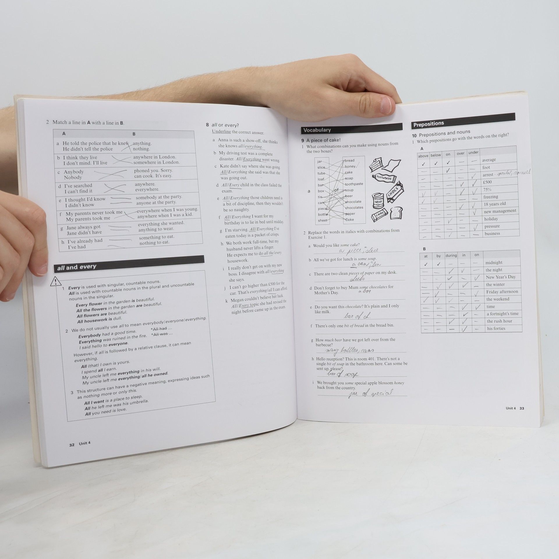 Liz Soars New Headway English course : upper-intermediate : workbook without key