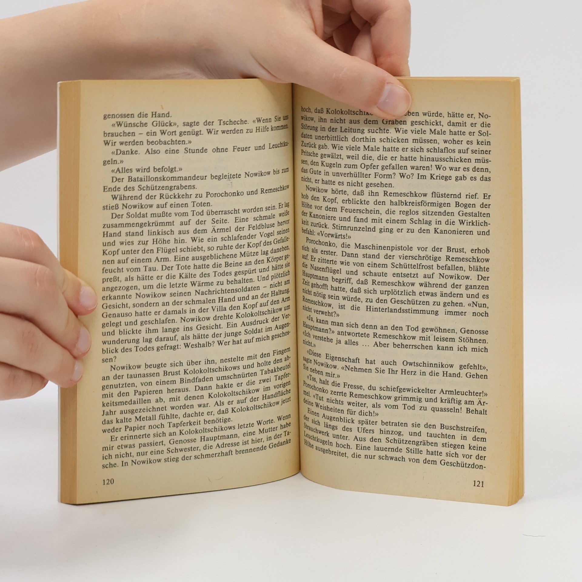 Jurij V. Bondarev Das Taschenbuch - 226: Die letzten Salven. Roman