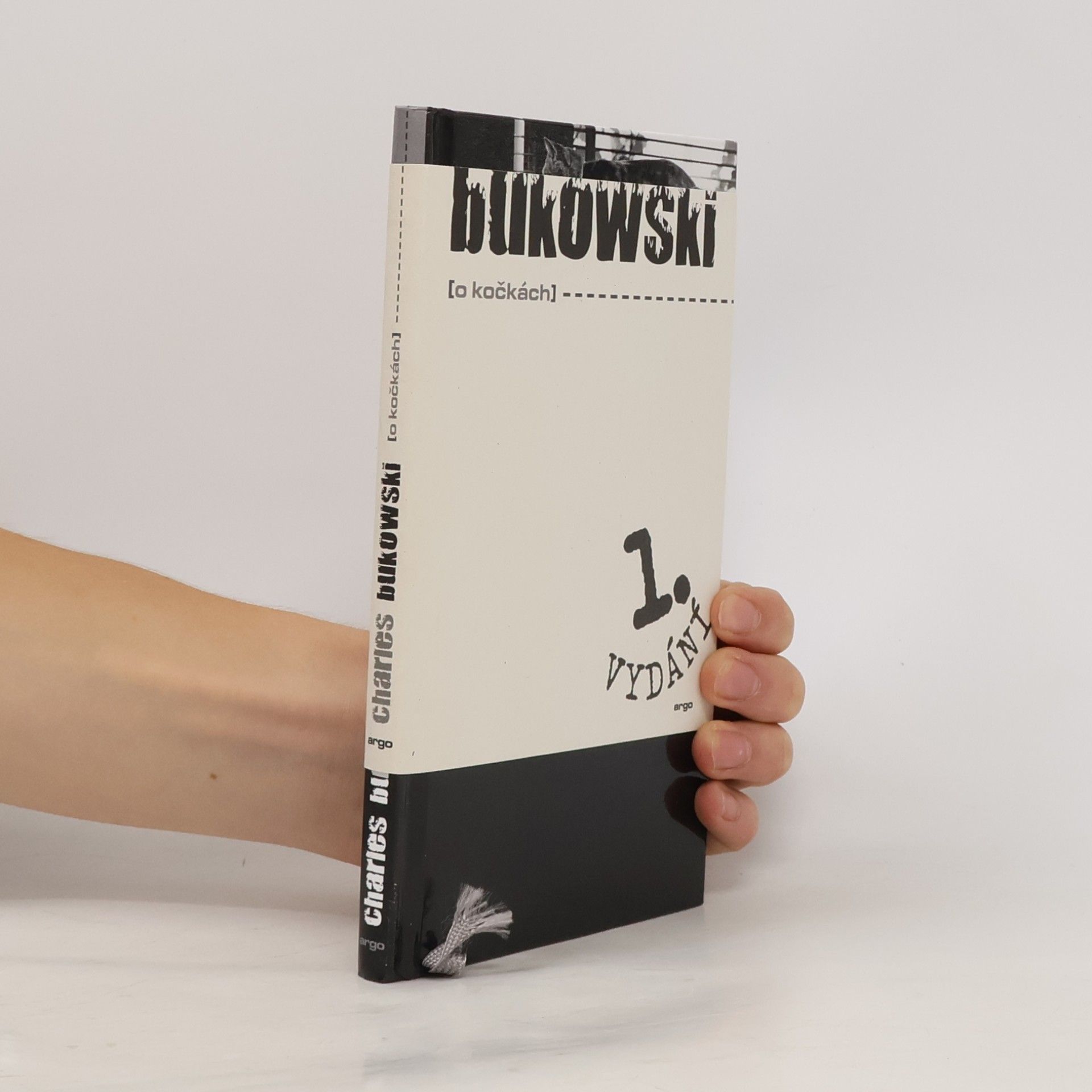 Charles Bukowski O kočkách