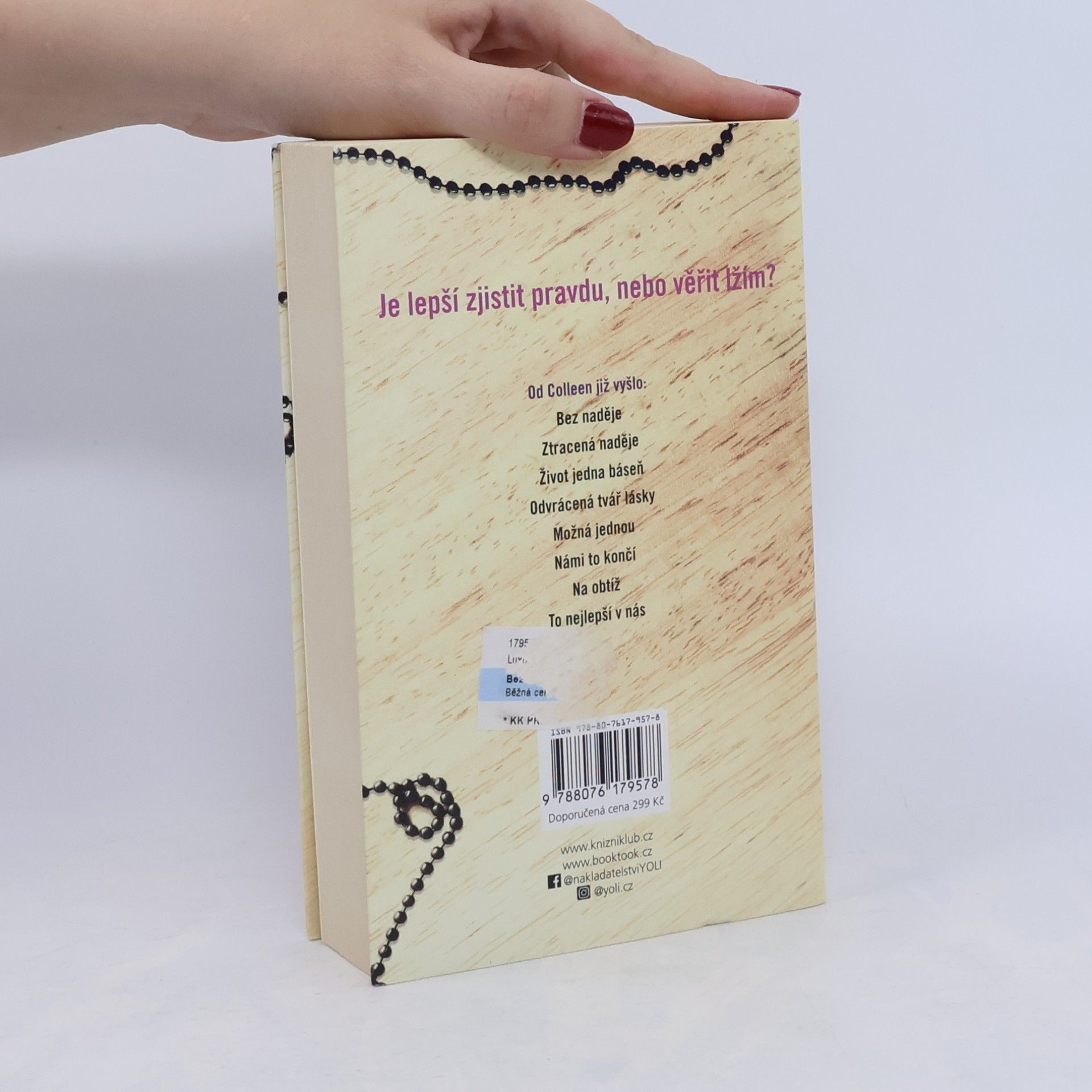 Colleen Hoover Bez naděje
