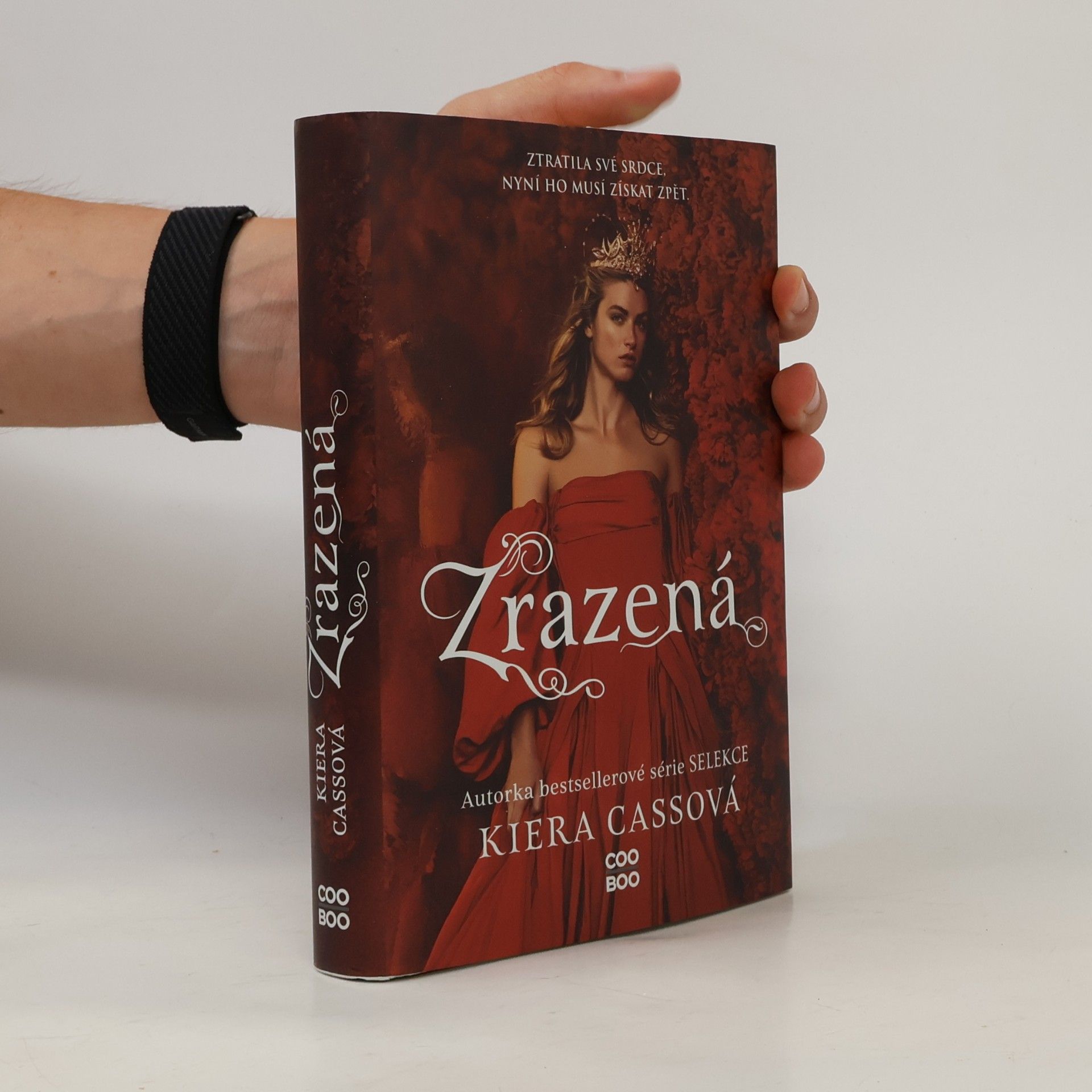 Kiera Cass Zrazená