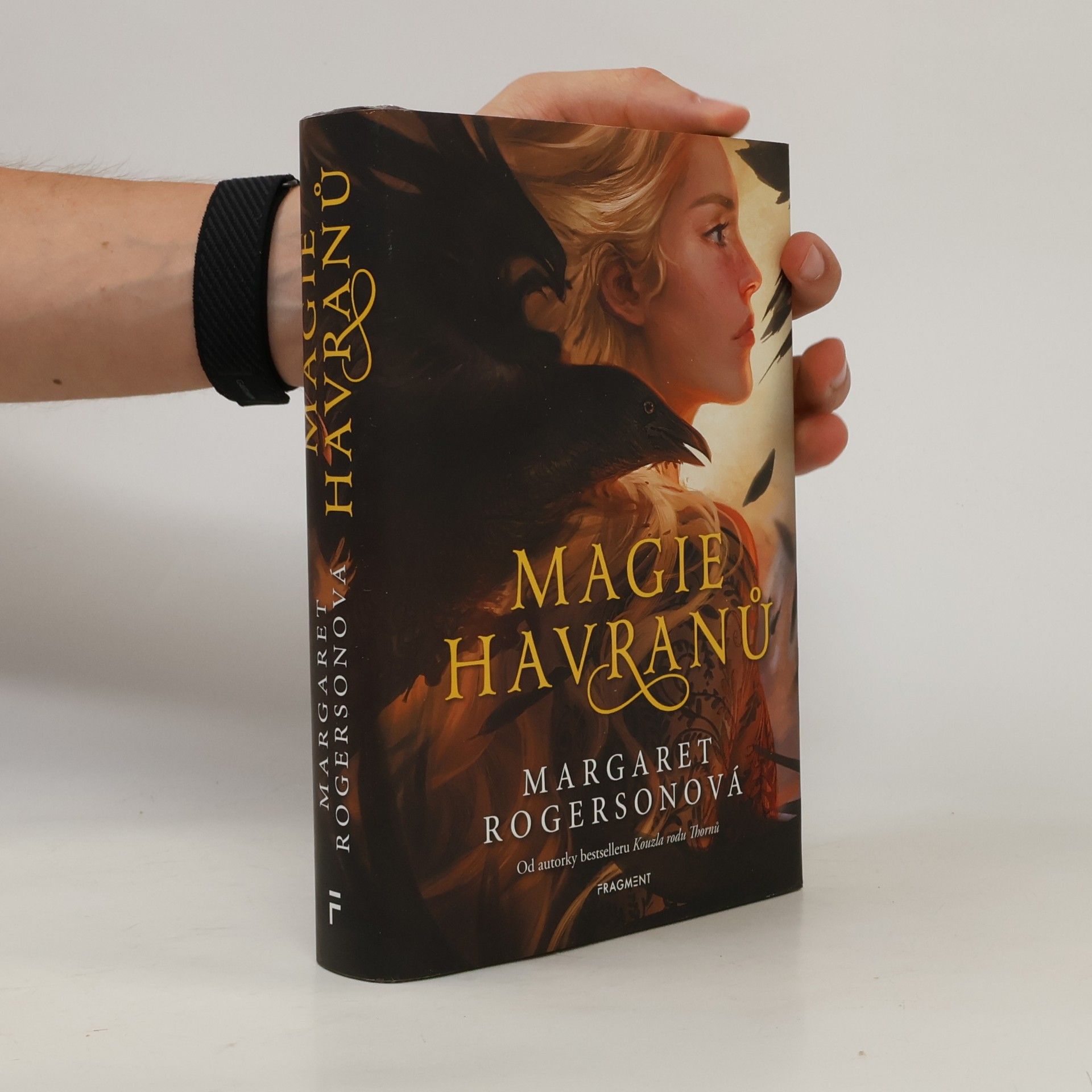 Margaret Rogerson Magie havranů