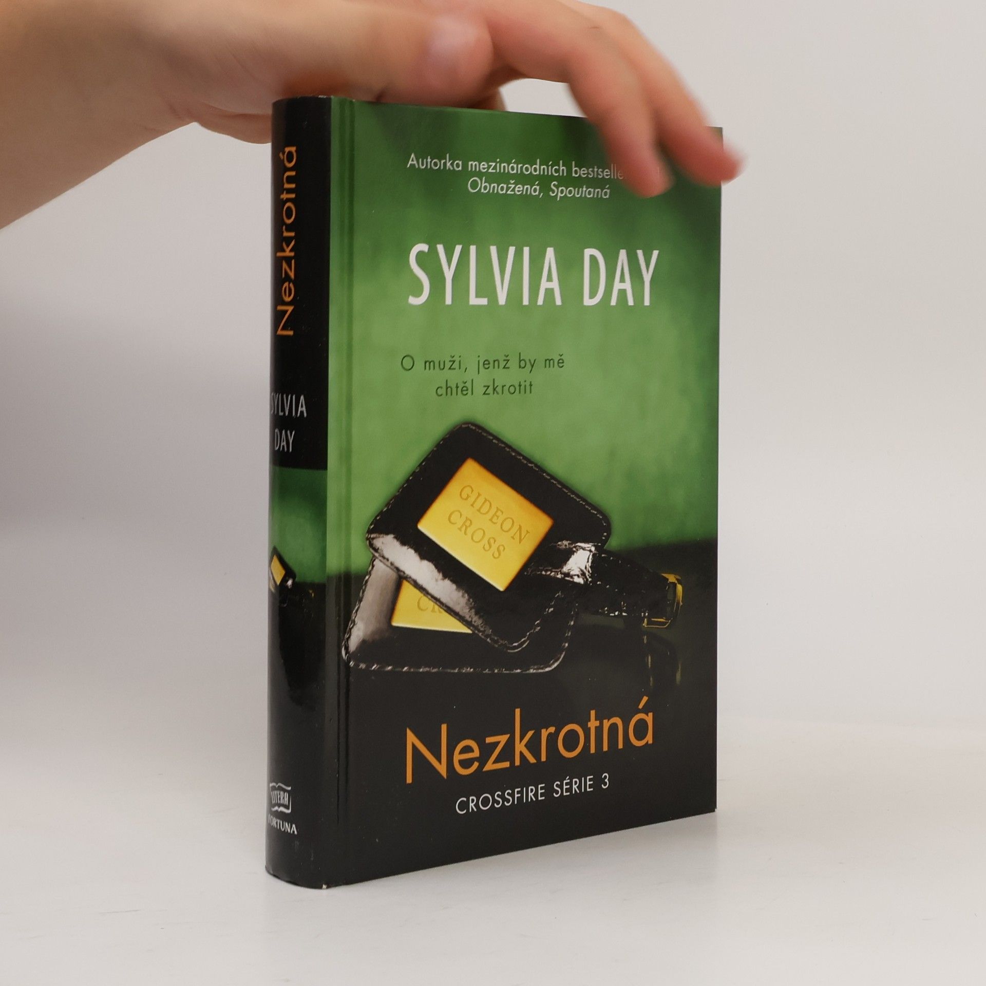 Sylvia Day Nezkrotná