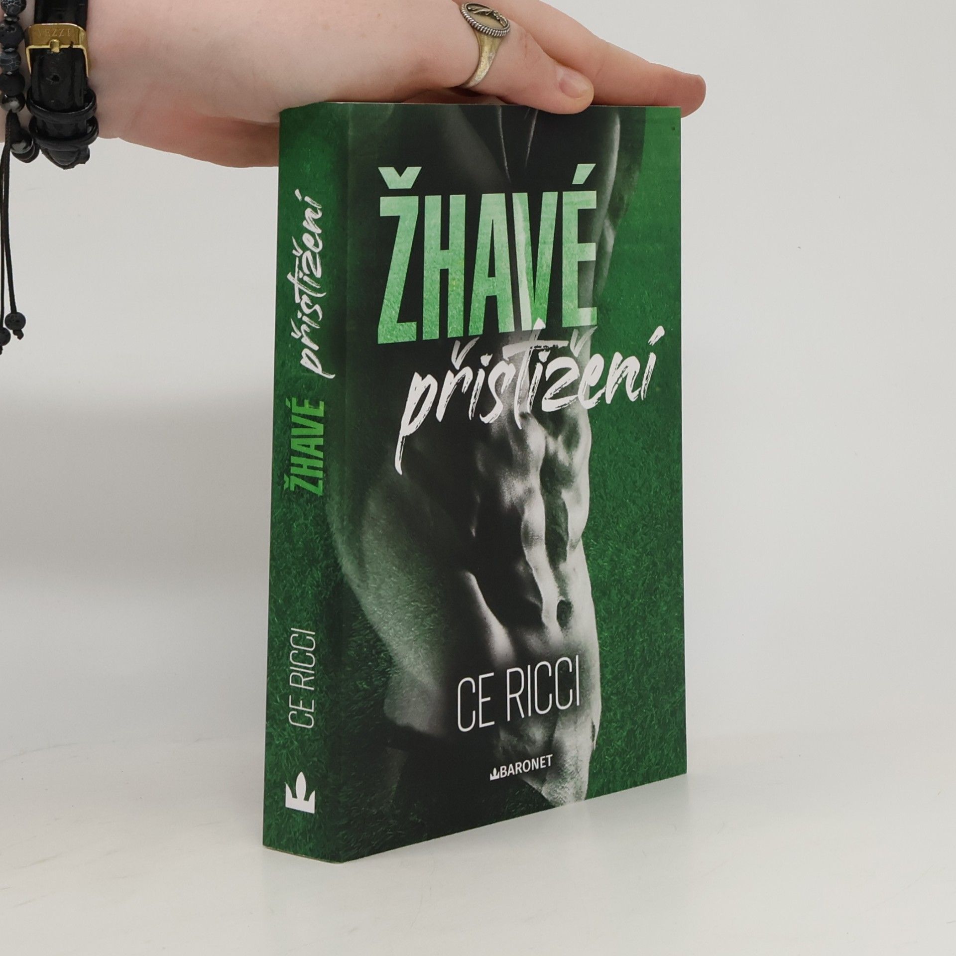 Ce Ricci Leighton U - 2: Žhavé přistižení