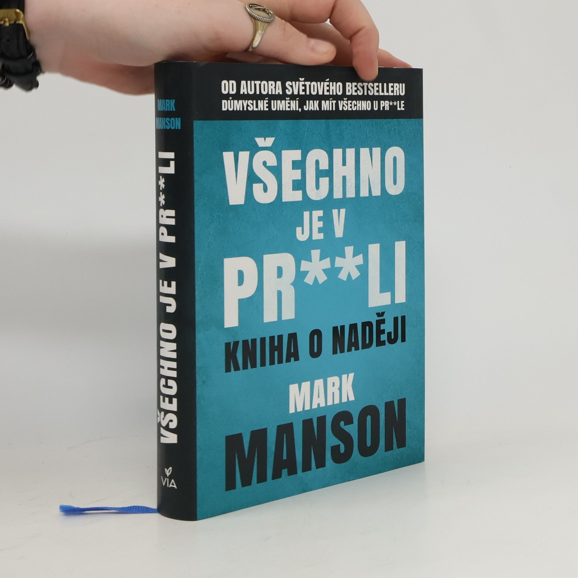Mark Manson Všechno je v pr**li