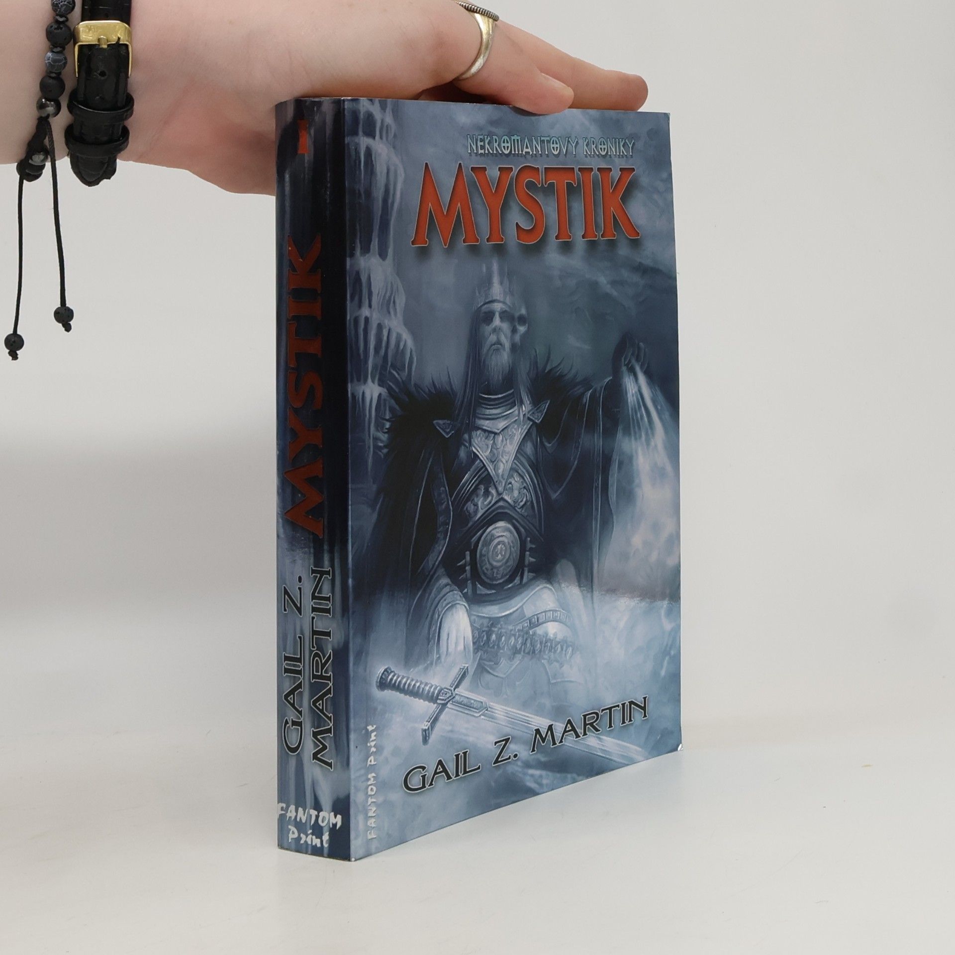 Gail Z. Martin Mystik. Nekromantovy kroniky