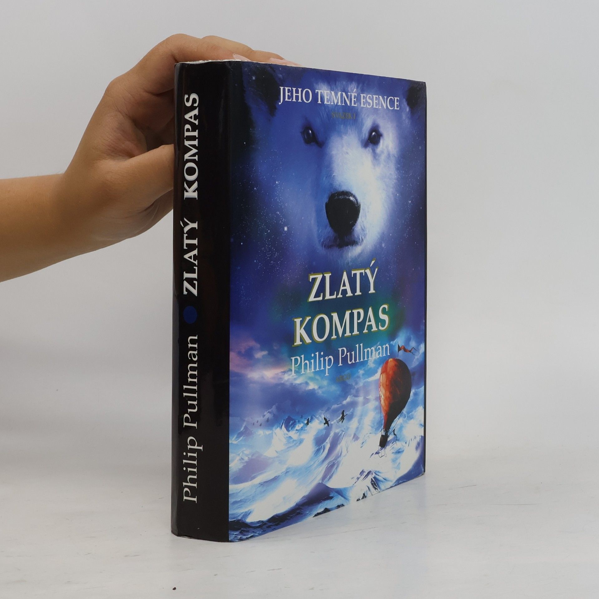Philip Pullman Jeho temné esence. Svazek I, Zlatý kompas