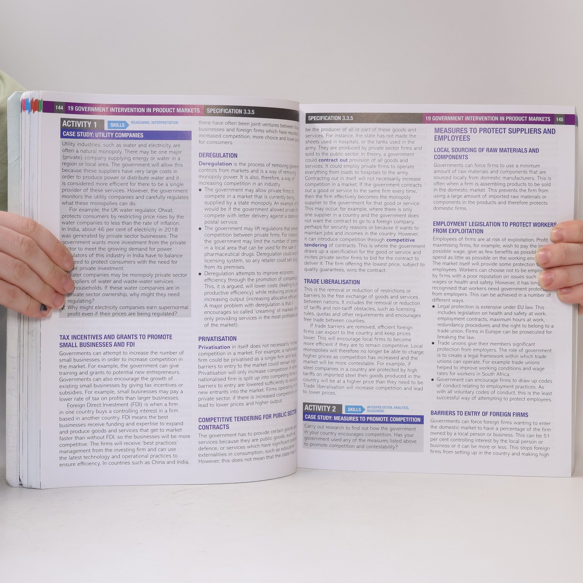 Karen Borrington Pearson Edexcel International A Level - 2: Economics Student Book