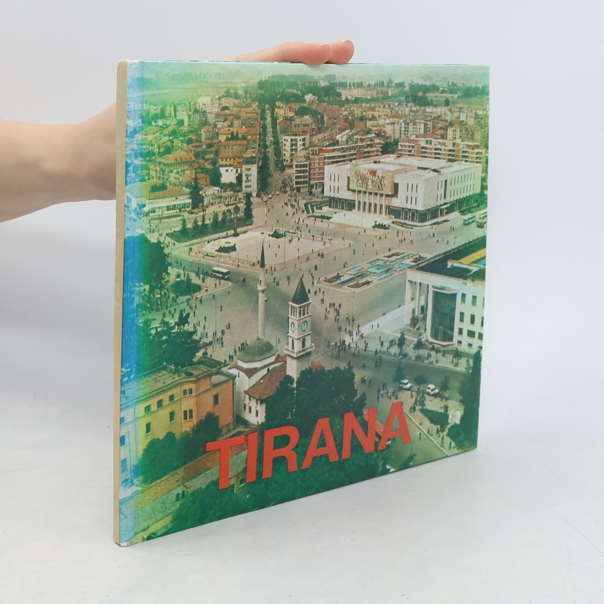 Autorenkollektiv Tirana